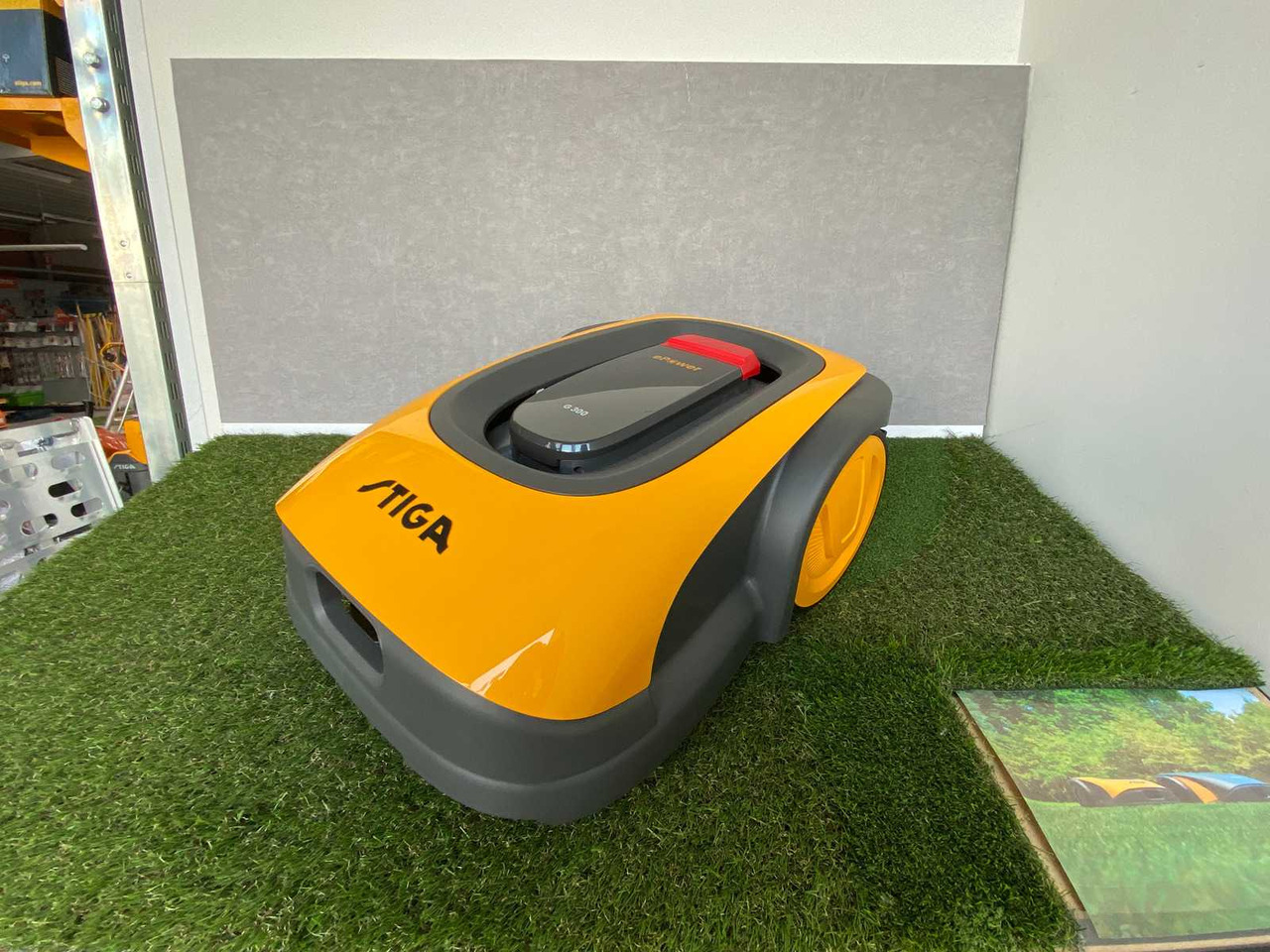 Stiga G 1200 - Mesin pemotong rumput: gambar 1 Stiga G 1200 - Mesin pemotong rumput: gambar 1