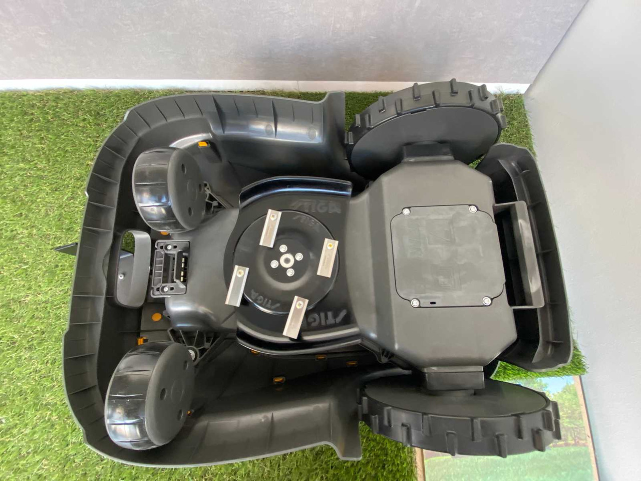 Stiga G 1200 - Mesin pemotong rumput: gambar 3 Stiga G 1200 - Mesin pemotong rumput: gambar 3