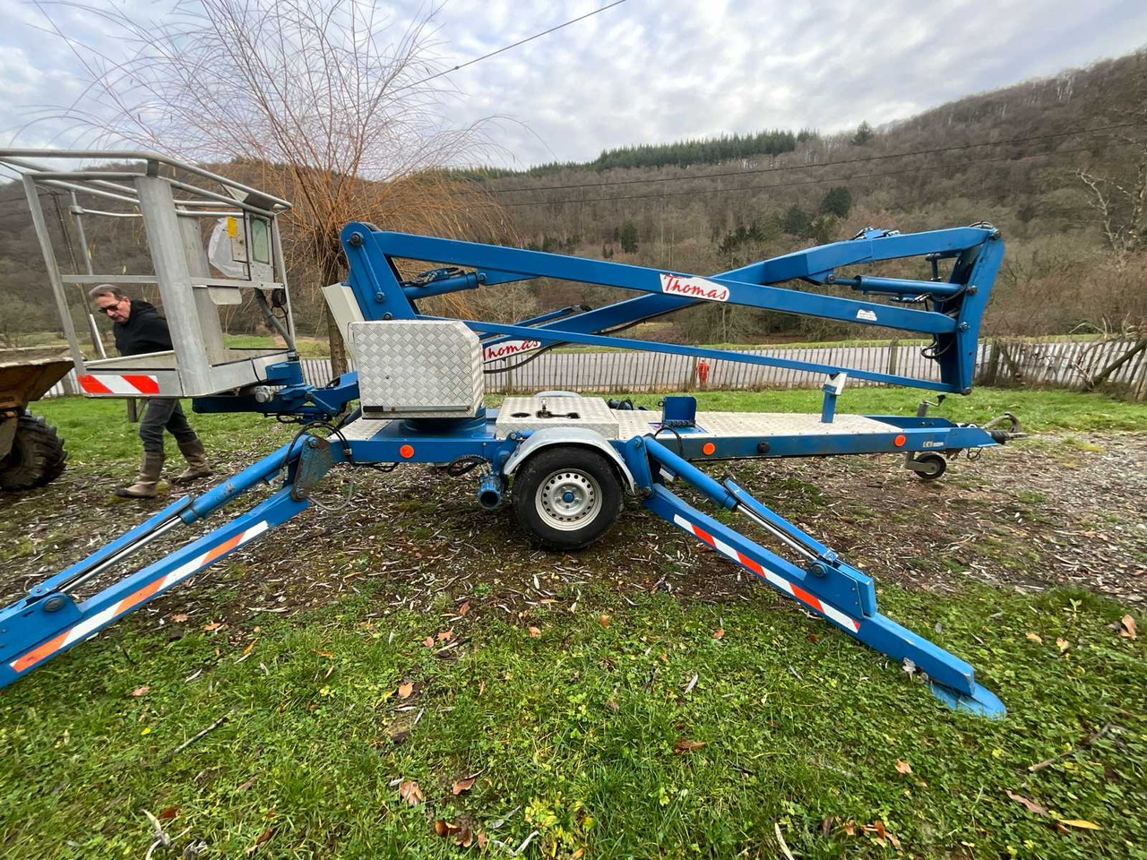 Platform pengangkat THOMAS 120 NWT - 12M AERIAL WORK PLATFORM: gambar 6