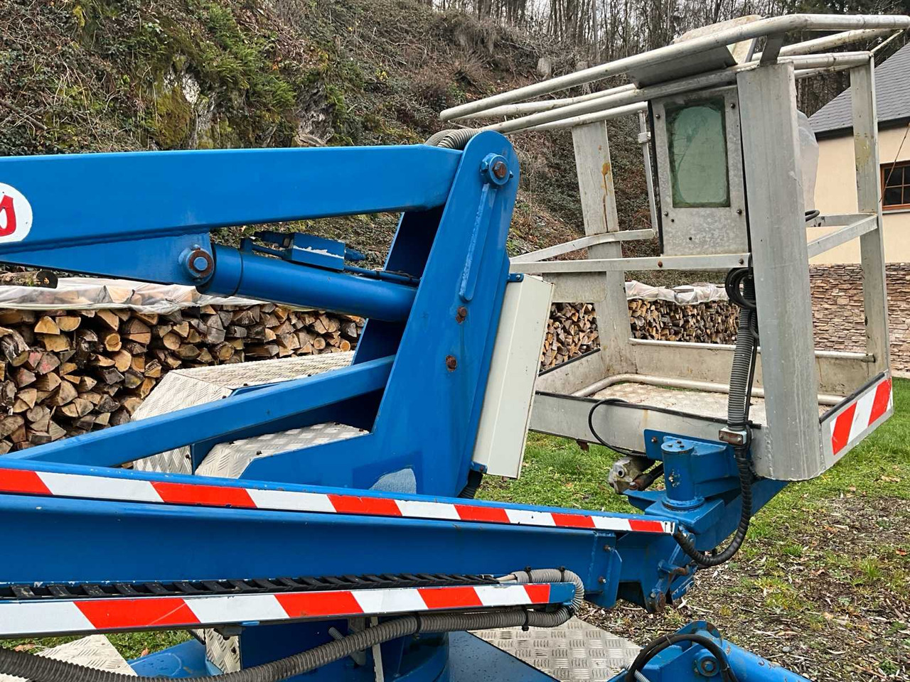 Platform pengangkat THOMAS 120 NWT - 12M AERIAL WORK PLATFORM: gambar 21