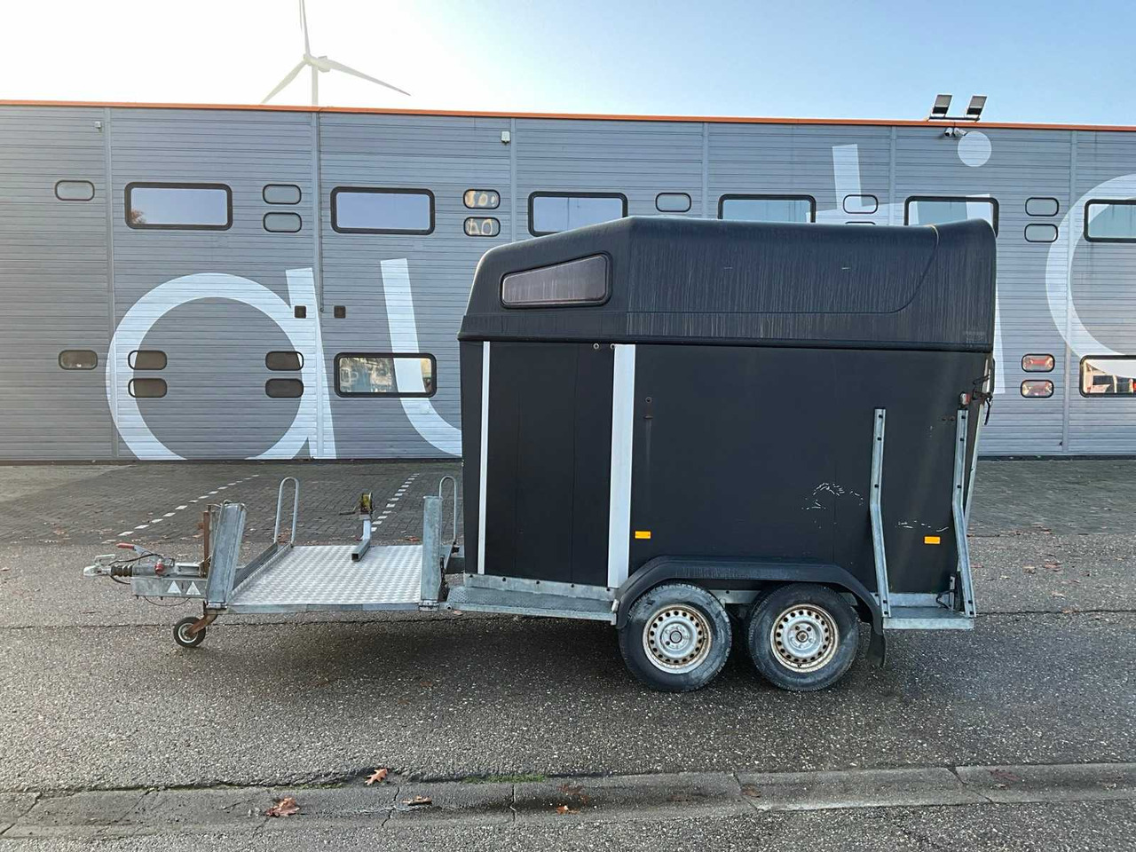 2006 HOTRARIJS PT-2600SS HORSE TRAILER WT-HN-61 - Trailer: gambar 2 2006 HOTRARIJS PT-2600SS HORSE TRAILER WT-HN-61 - Trailer: gambar 2