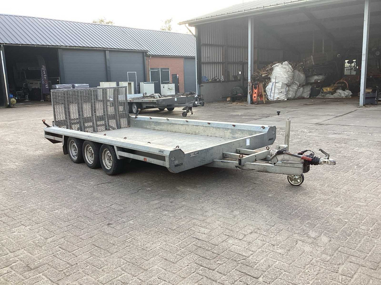 2016 HULCO MACHINE TRANSPORTER TERRAX-3 TRAILER - Trailer: gambar 2 2016 HULCO MACHINE TRANSPORTER TERRAX-3 TRAILER - Trailer: gambar 2