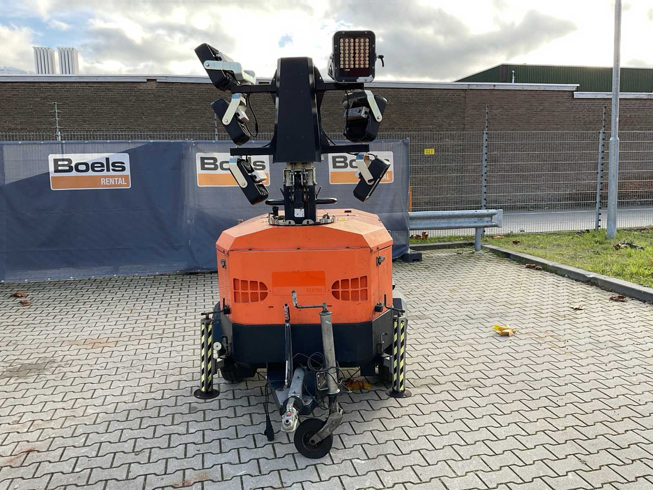 2016 TOWERLIGHT VB-9 LED LIGHT POLE GENERATOR TRAILER LED - Trailer: gambar 3 2016 TOWERLIGHT VB-9 LED LIGHT POLE GENERATOR TRAILER LED - Trailer: gambar 3