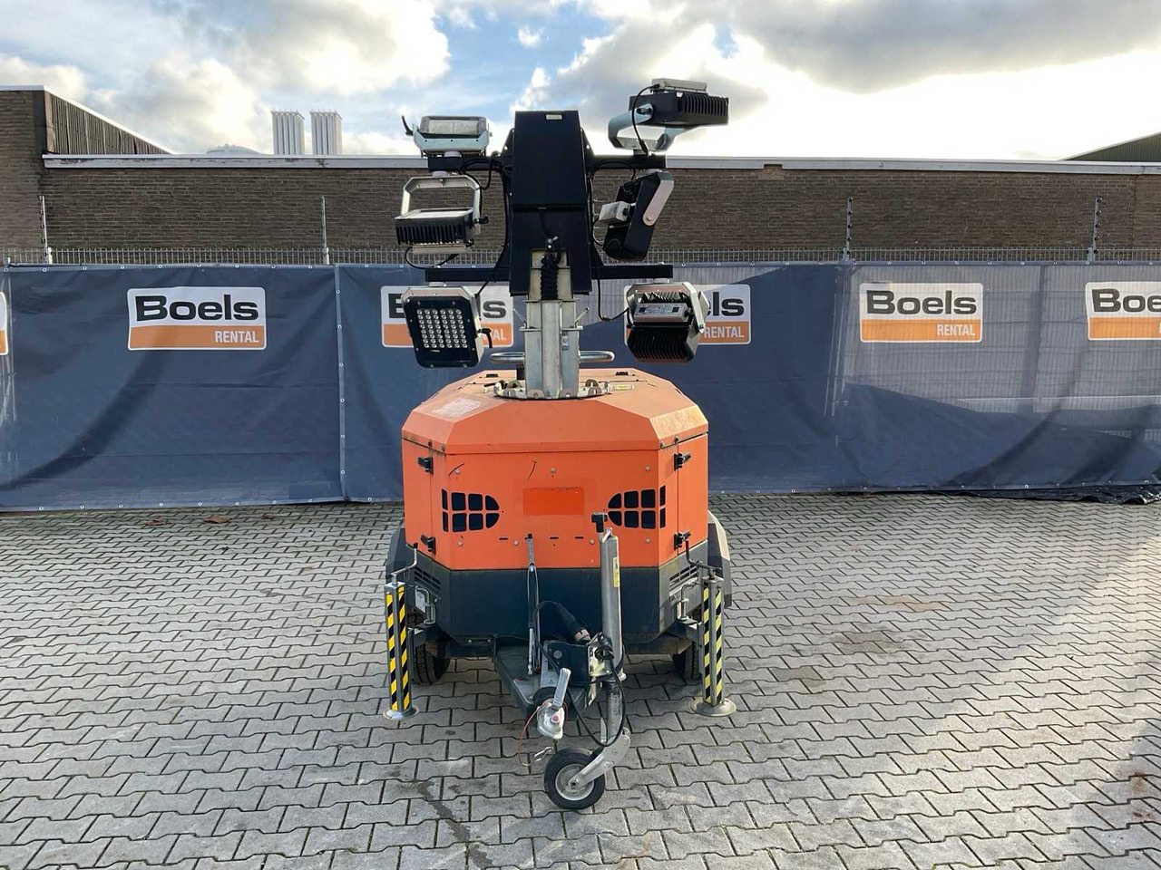 2016 TOWERLIGHT VB-9 LED LIGHT POLE GENERATOR TRAILER LED - Trailer: gambar 3 2016 TOWERLIGHT VB-9 LED LIGHT POLE GENERATOR TRAILER LED - Trailer: gambar 3