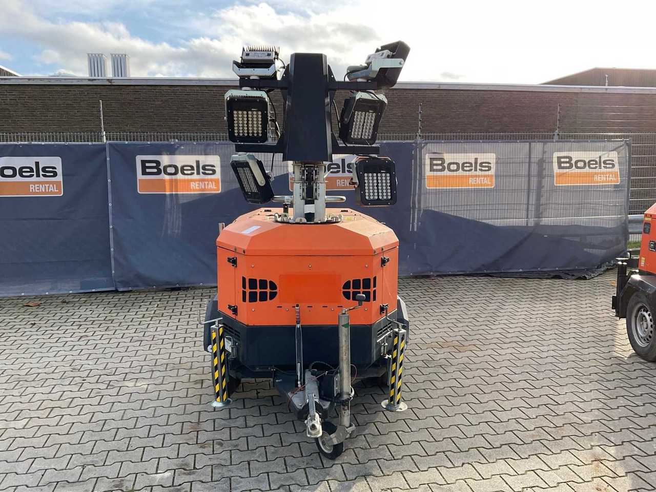 2016 TOWERLIGHT VB-9 LED LIGHT POLE GENERATOR TRAILER LED - Trailer: gambar 3 2016 TOWERLIGHT VB-9 LED LIGHT POLE GENERATOR TRAILER LED - Trailer: gambar 3