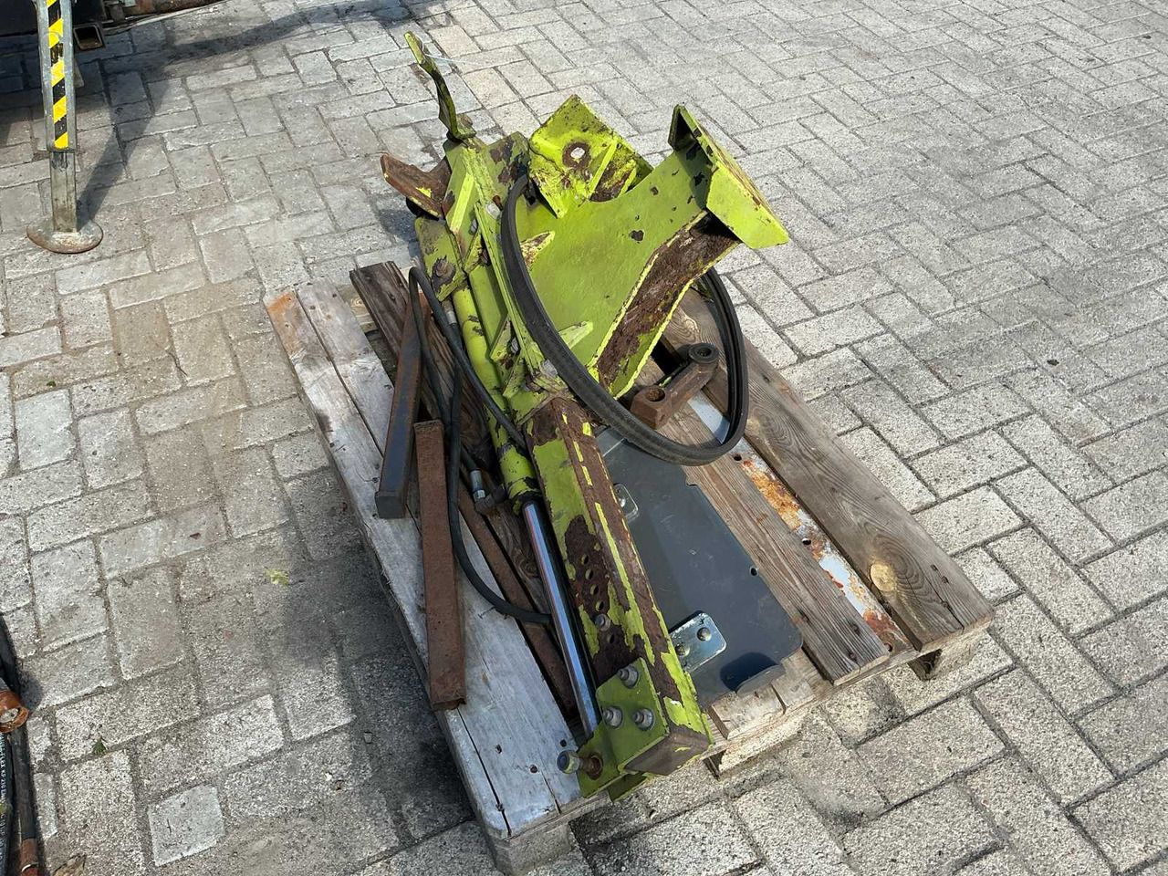 CLAAS PICK-UP HOOK FOR CORN CART - Trailer: gambar 2 CLAAS PICK-UP HOOK FOR CORN CART - Trailer: gambar 2