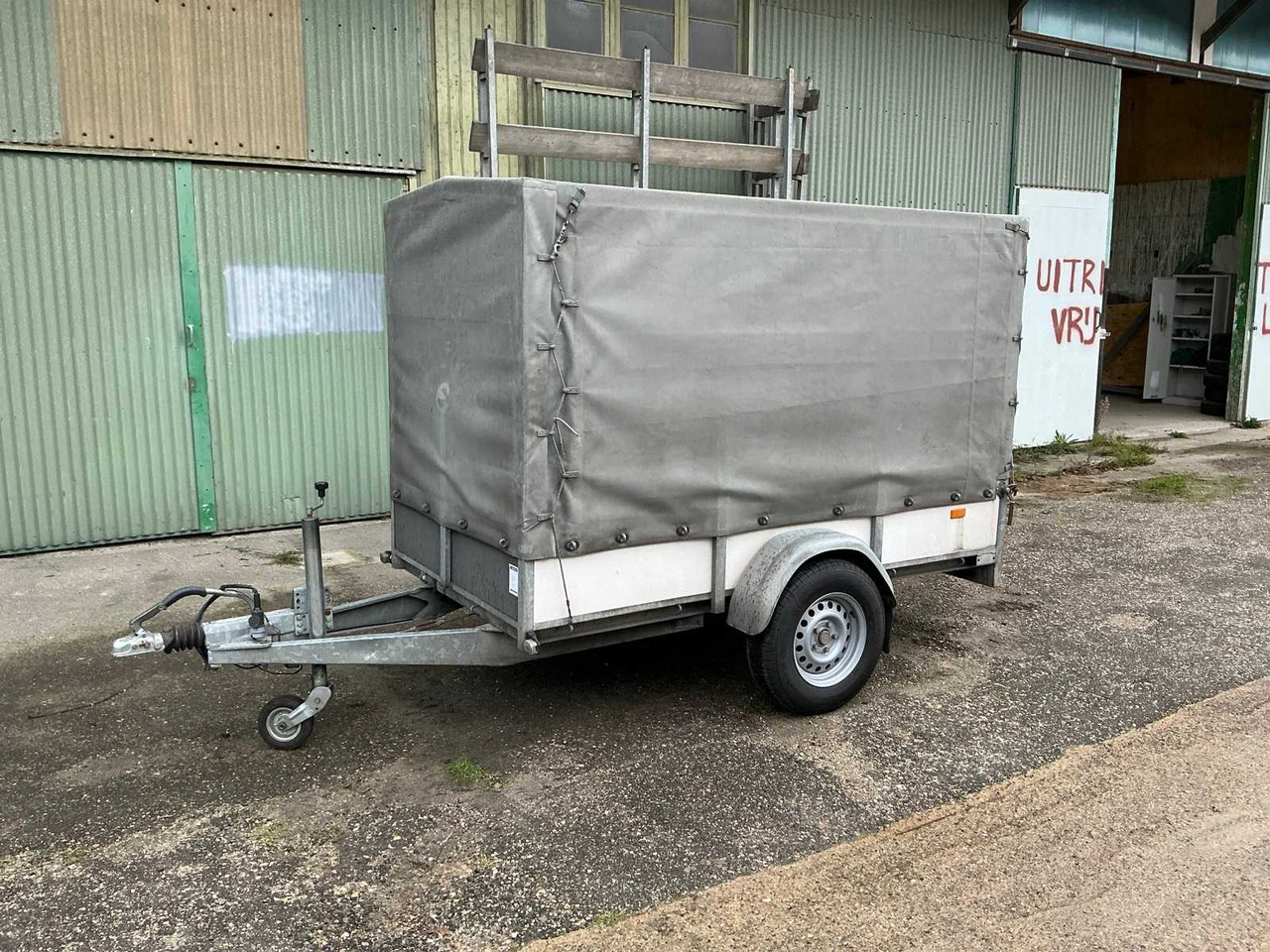 HAPERT COVERED TRAILER - Trailer: gambar 1 HAPERT COVERED TRAILER - Trailer: gambar 1