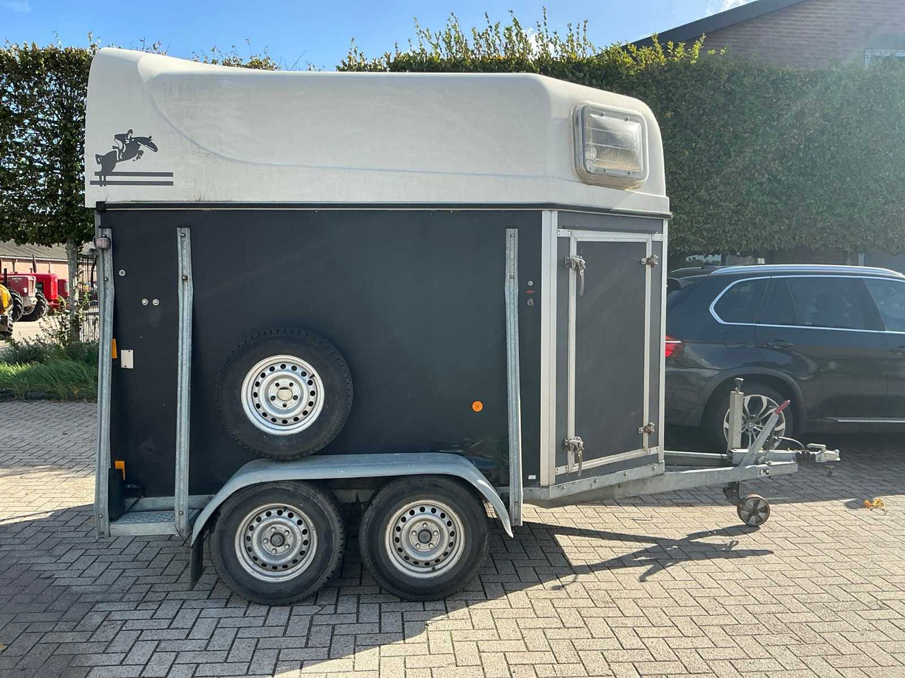 SARIS PTS HORSE TRAILER - Trailer: gambar 2 SARIS PTS HORSE TRAILER - Trailer: gambar 2