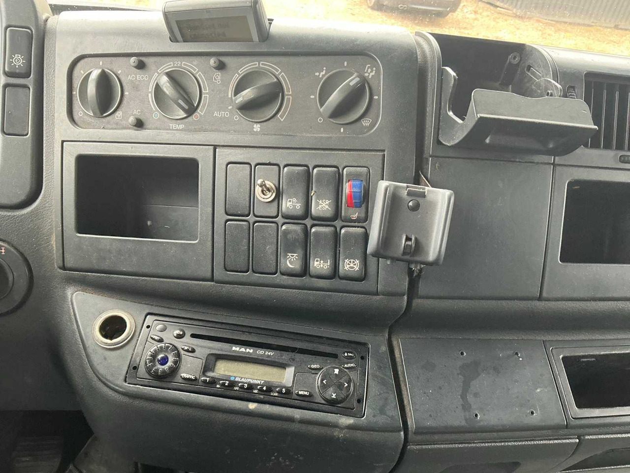 Truk 2007 MAN TGA 18.440 4X2 LLS-U 4X2 SEMI-TRAILER TRACTOR: gambar 20