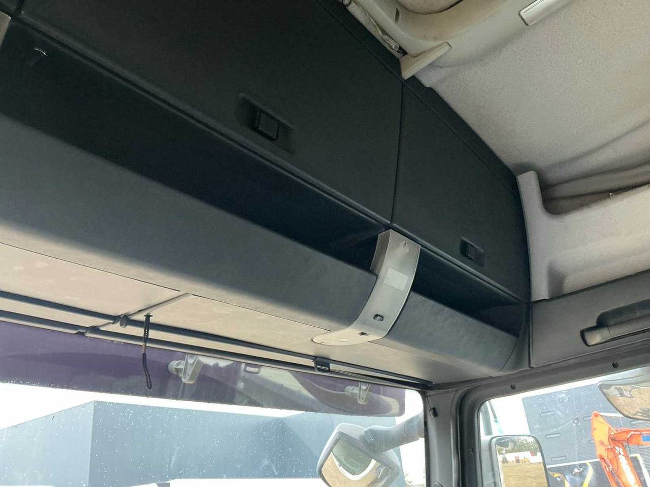 Truk 2007 MAN TGA 18.440 4X2 LLS-U 4X2 SEMI-TRAILER TRACTOR: gambar 23