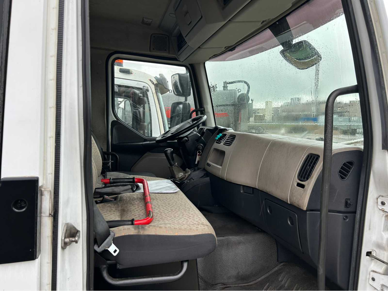 2007 RENAULT MIDLUM 190-08 EL TRUCK - Truk: gambar 3 2007 RENAULT MIDLUM 190-08 EL TRUCK - Truk: gambar 3