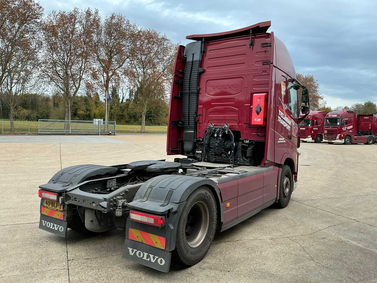 2018 VOLVO FH SEMI-TRAILER TRACTOR - Truk: gambar 5 2018 VOLVO FH SEMI-TRAILER TRACTOR - Truk: gambar 5