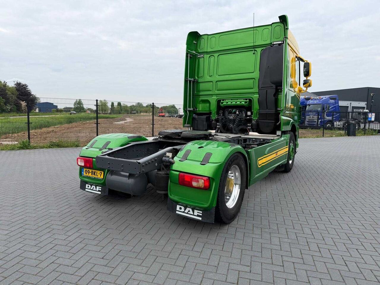 DAF - XF 480 FT - SMART TACHO - LEATHER SEATS - PTO - ALCOA - 2018 - TRUCK - Truk: gambar 4 DAF - XF 480 FT - SMART TACHO - LEATHER SEATS - PTO - ALCOA - 2018 - TRUCK - Truk: gambar 4