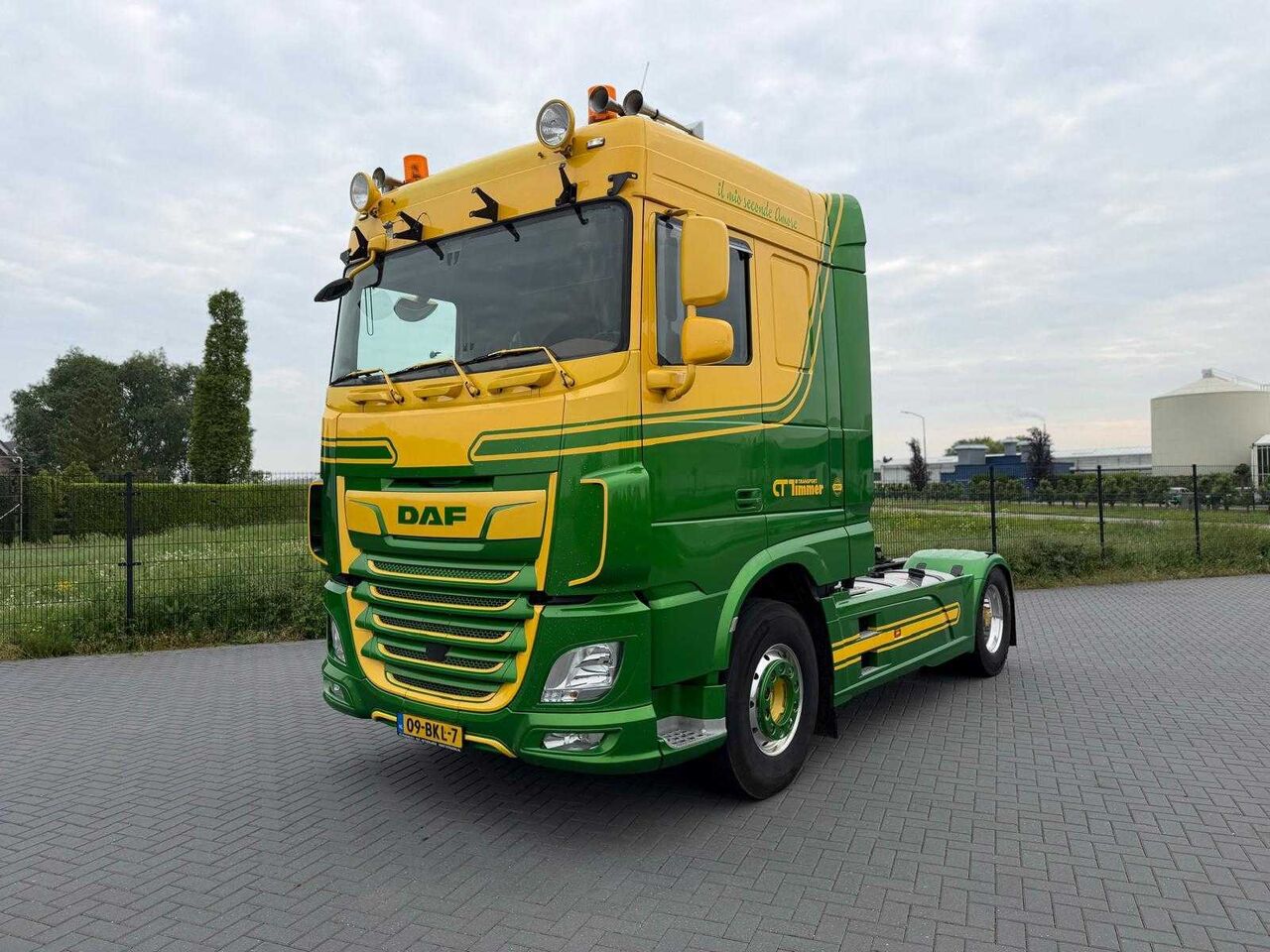 DAF - XF 480 FT - SMART TACHO - LEATHER SEATS - PTO - ALCOA - 2018 - TRUCK - Truk: gambar 1 DAF - XF 480 FT - SMART TACHO - LEATHER SEATS - PTO - ALCOA - 2018 - TRUCK - Truk: gambar 1