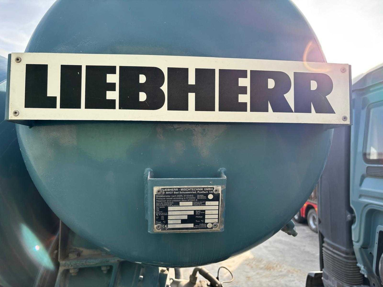 MAN - 2006 - TGA 33.350 - TRUCK - Truk: gambar 5 MAN - 2006 - TGA 33.350 - TRUCK - Truk: gambar 5