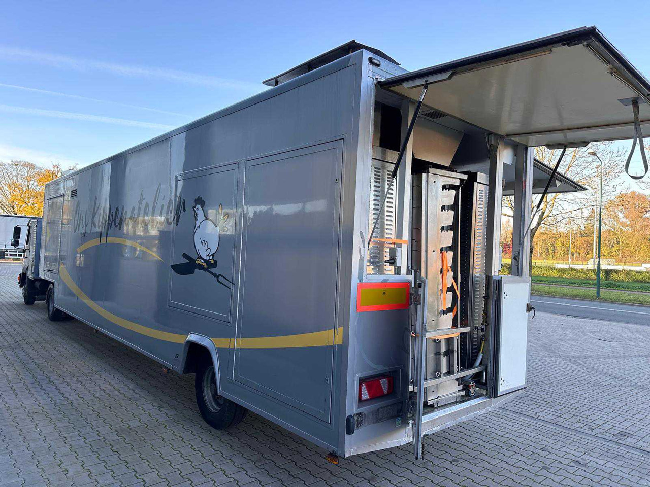 MAN 8-224 TRUCK WITH SEMI-TRAILER SALES - Truk: gambar 4 MAN 8-224 TRUCK WITH SEMI-TRAILER SALES - Truk: gambar 4