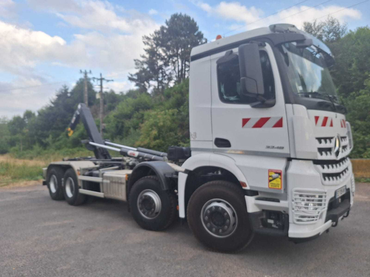 MERCEDES - 2018 - ACTROS 3248 - 8X4 AMPLIROLL TRUCK - Truk: gambar 1 MERCEDES - 2018 - ACTROS 3248 - 8X4 AMPLIROLL TRUCK - Truk: gambar 1