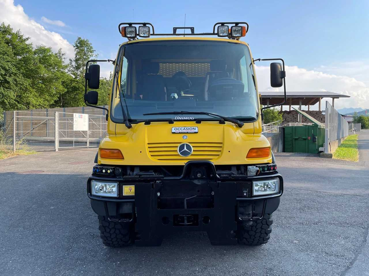MERCEDES-BENZ - UNIMOG - 2001 - KOMMOBIL (UNIMOG) U400 - Truk: gambar 3 MERCEDES-BENZ - UNIMOG - 2001 - KOMMOBIL (UNIMOG) U400 - Truk: gambar 3