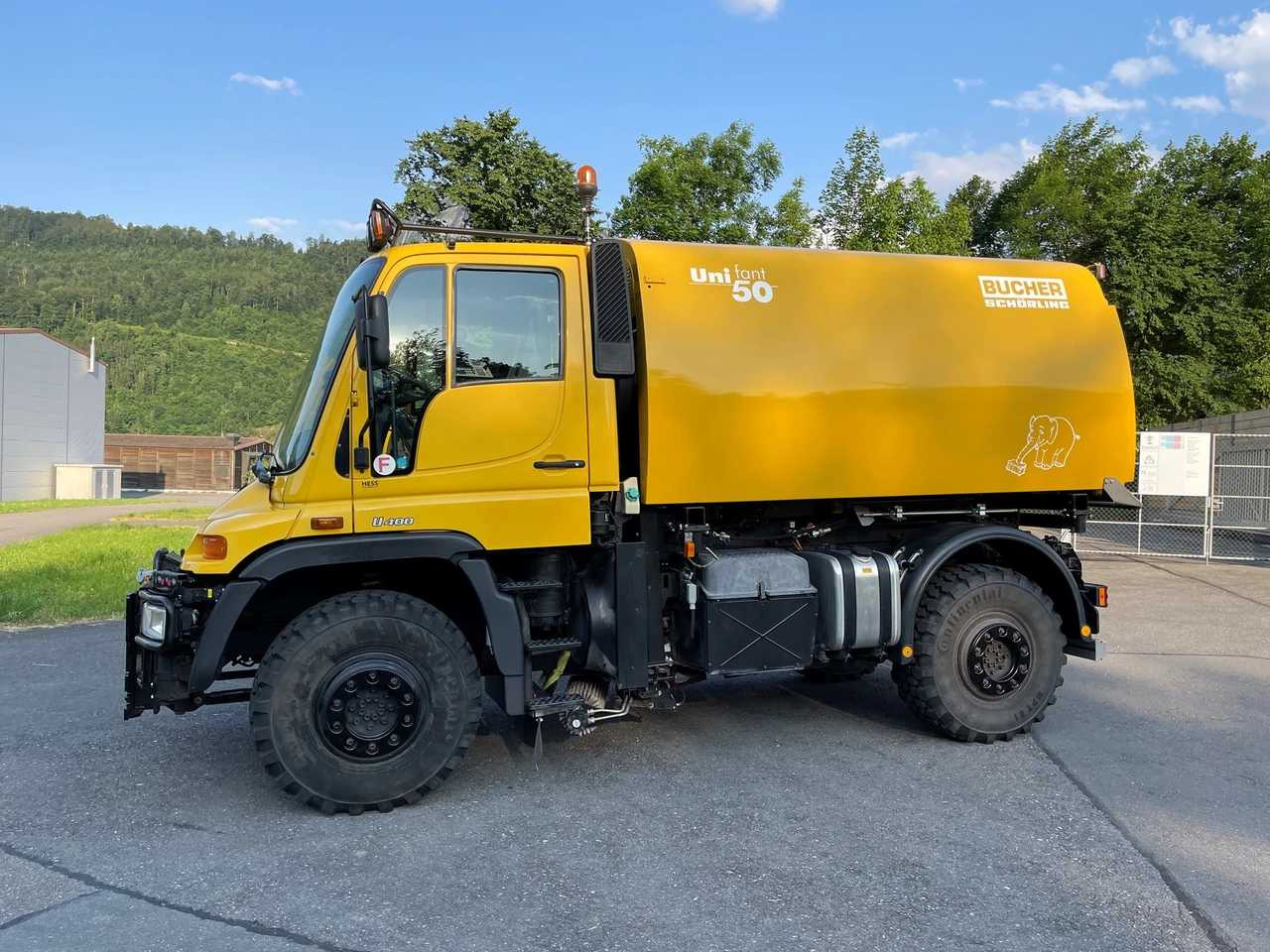 MERCEDES-BENZ - UNIMOG - 2001 - KOMMOBIL (UNIMOG) U400 - Truk: gambar 4 MERCEDES-BENZ - UNIMOG - 2001 - KOMMOBIL (UNIMOG) U400 - Truk: gambar 4