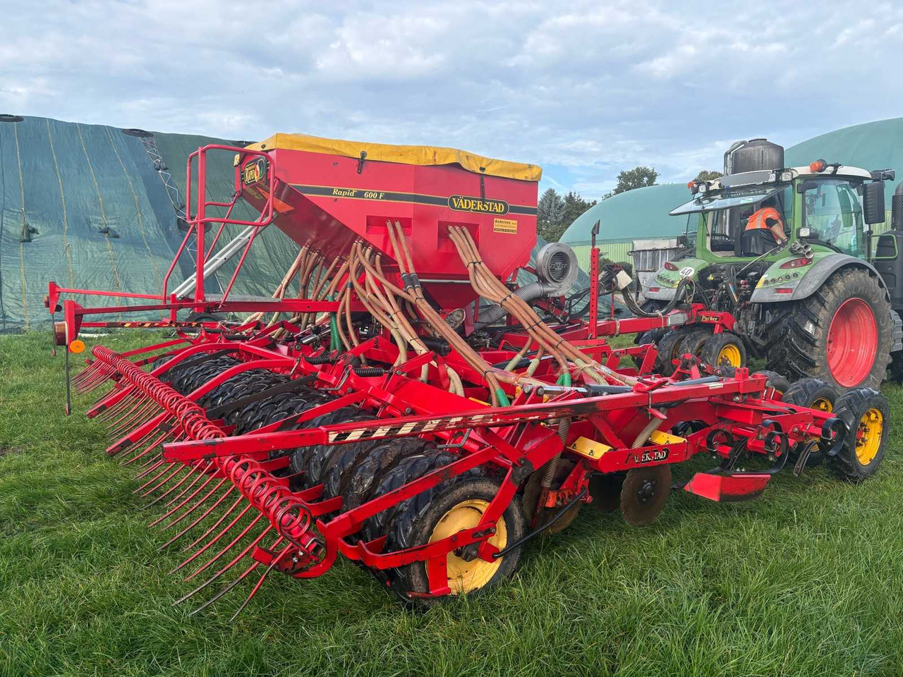 VÄDERSTAD Rapid F 600F - Peralatan menabur: gambar 3 VÄDERSTAD Rapid F 600F - Peralatan menabur: gambar 3