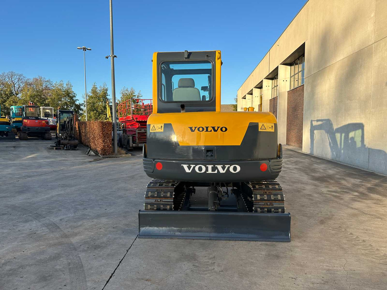 VOLVO - 2012 - EC55B - MIDI EXCAVATOR - Ekskavator: gambar 5 VOLVO - 2012 - EC55B - MIDI EXCAVATOR - Ekskavator: gambar 5