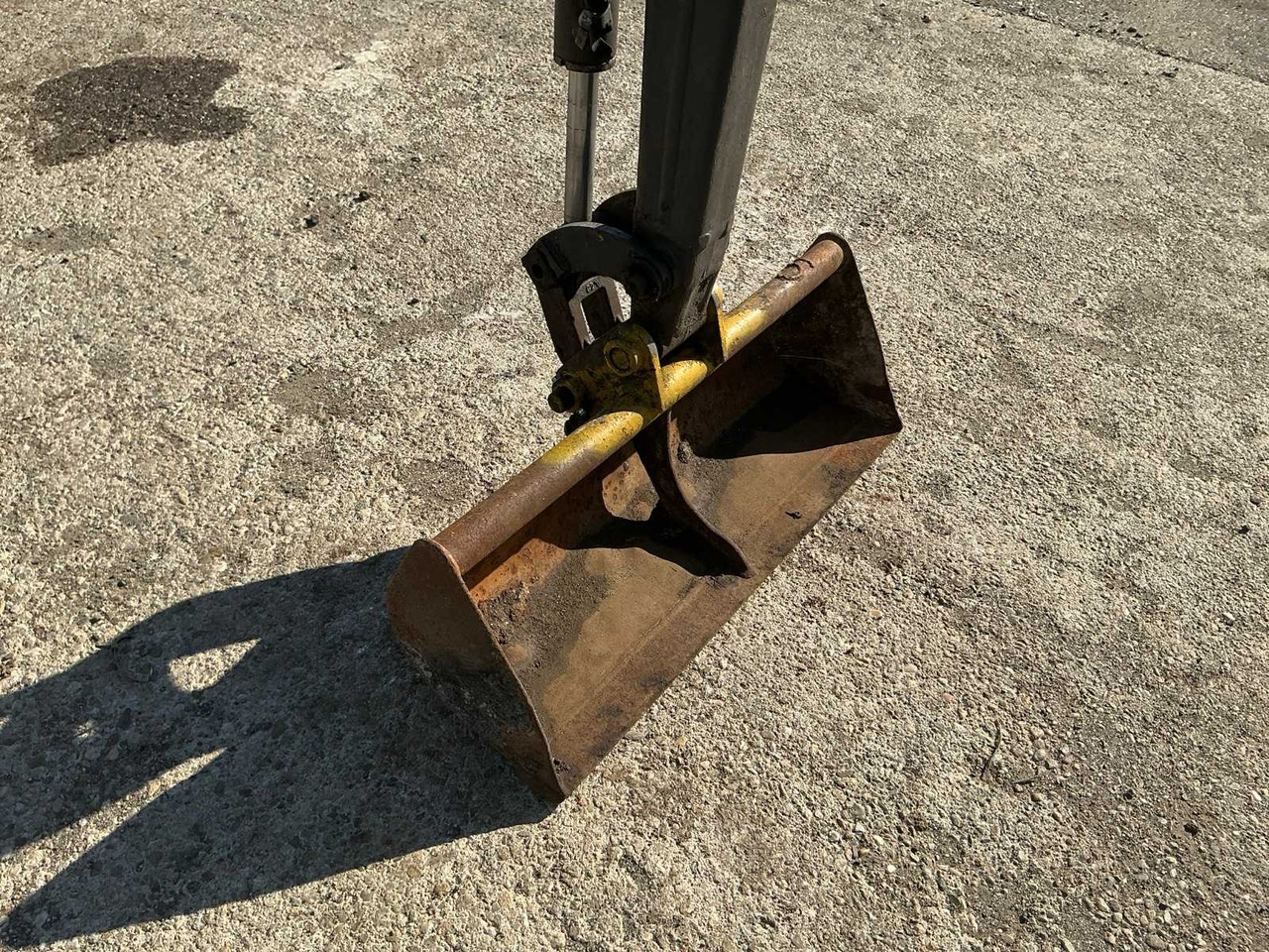 Ekskavator mini VOLVO - EC 18 D - MINI-EXCAVATOR - 2016: gambar 9