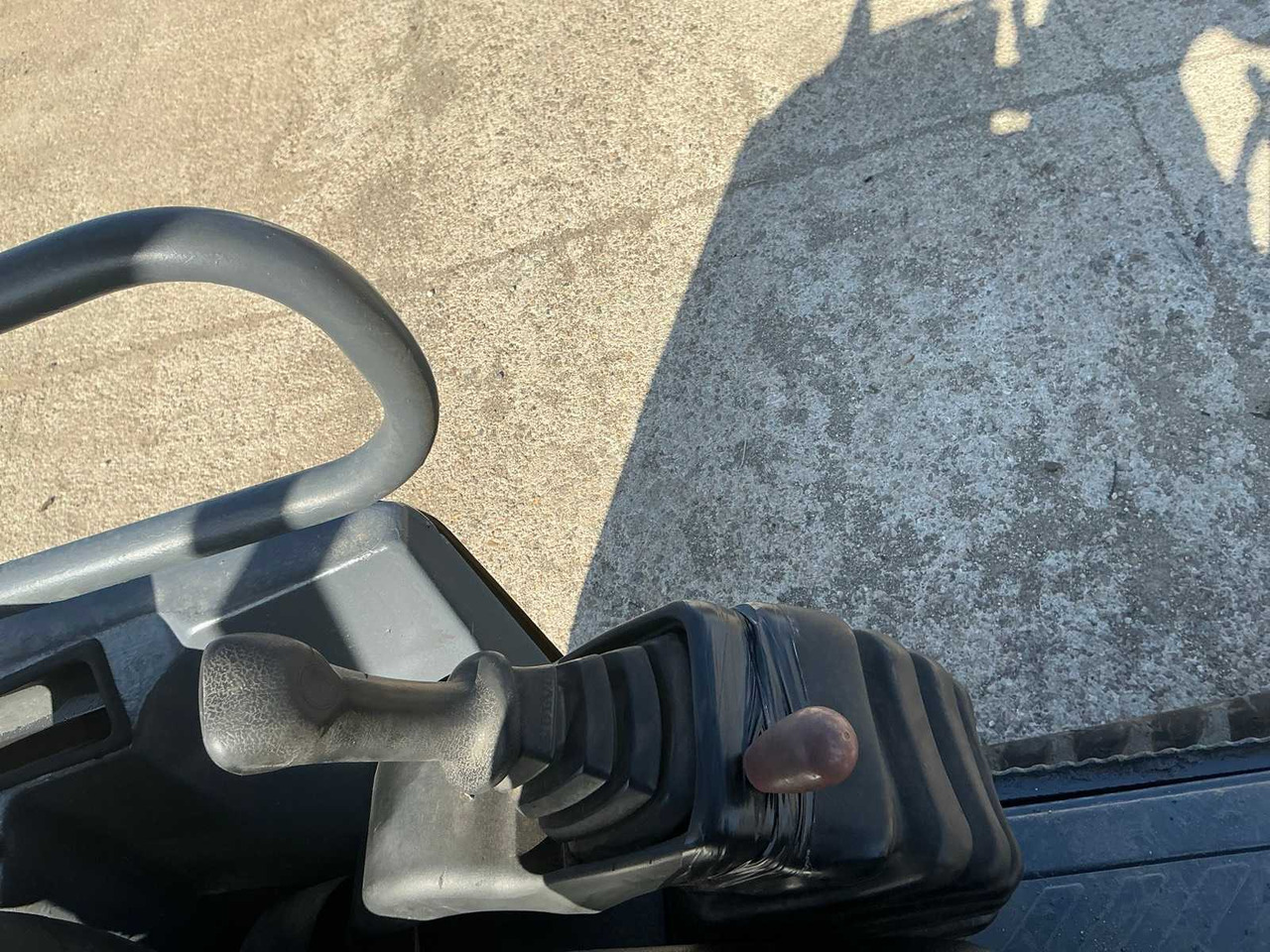 Ekskavator mini VOLVO - EC 18 D - MINI-EXCAVATOR - 2016: gambar 32