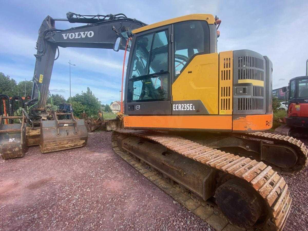 VOLVO ECR 235EL 25 TON CRAWLER EXCAVATOR - Ekskavator: gambar 2 VOLVO ECR 235EL 25 TON CRAWLER EXCAVATOR - Ekskavator: gambar 2