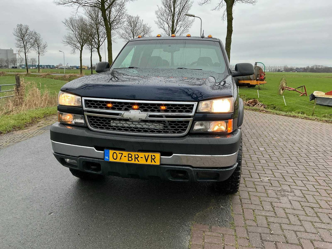 2005 CHEVROLET SILVERADO 2500HD COMMERCIAL VEHICLE - Van pengiriman: gambar 3 2005 CHEVROLET SILVERADO 2500HD COMMERCIAL VEHICLE - Van pengiriman: gambar 3