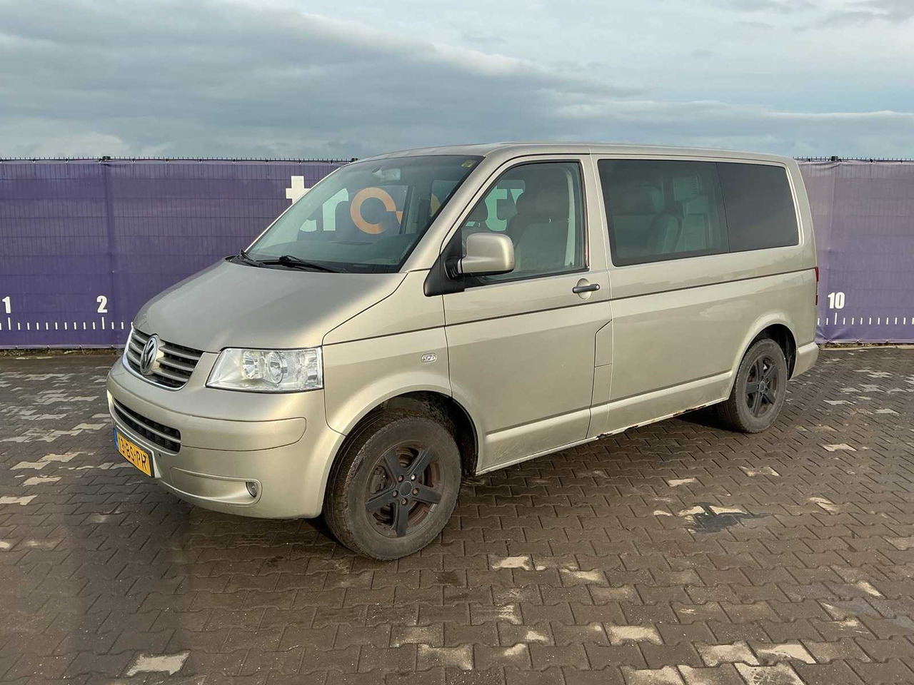 2005 - VOLKSWAGEN - TRANSPORTER - 2.5 TDI 300 BUD.DC - COMMERCIAL VEHICLE - Van pengiriman: gambar 1 2005 - VOLKSWAGEN - TRANSPORTER - 2.5 TDI 300 BUD.DC - COMMERCIAL VEHICLE - Van pengiriman: gambar 1