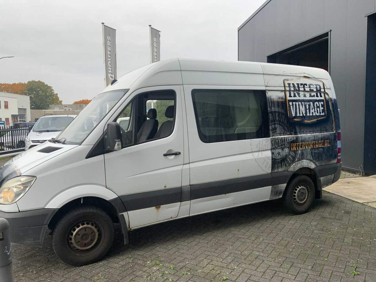 2010 MERCEDES-BENZ SPRINTER COMMERCIAL VEHICLE - Van pengiriman: gambar 4 2010 MERCEDES-BENZ SPRINTER COMMERCIAL VEHICLE - Van pengiriman: gambar 4