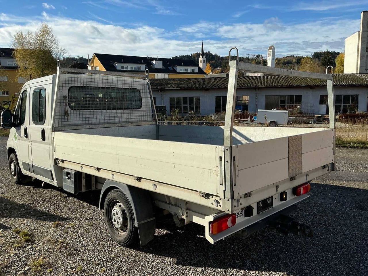 2016 PEUGEOT 2.2 HDI 335 BOXER VAN WITH CREW CAB AND LOADING BRIDGE - Van pengiriman: gambar 4 2016 PEUGEOT 2.2 HDI 335 BOXER VAN WITH CREW CAB AND LOADING BRIDGE - Van pengiriman: gambar 4