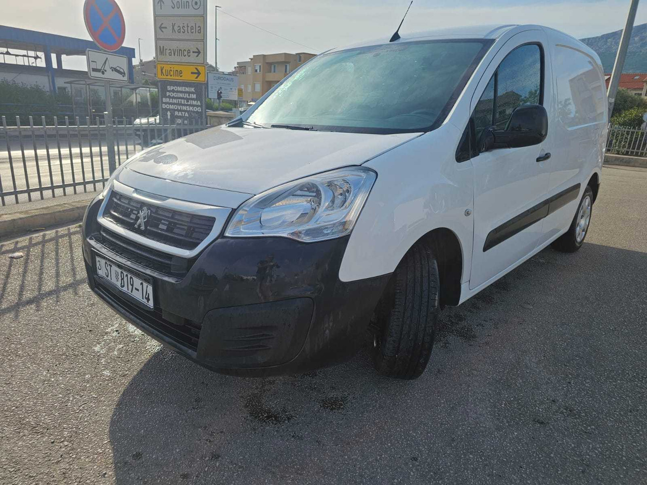 2016 - PEUGEOT - PARTNER 1.6 HDI - N1 - VAN - Van pengiriman: gambar 1 2016 - PEUGEOT - PARTNER 1.6 HDI - N1 - VAN - Van pengiriman: gambar 1