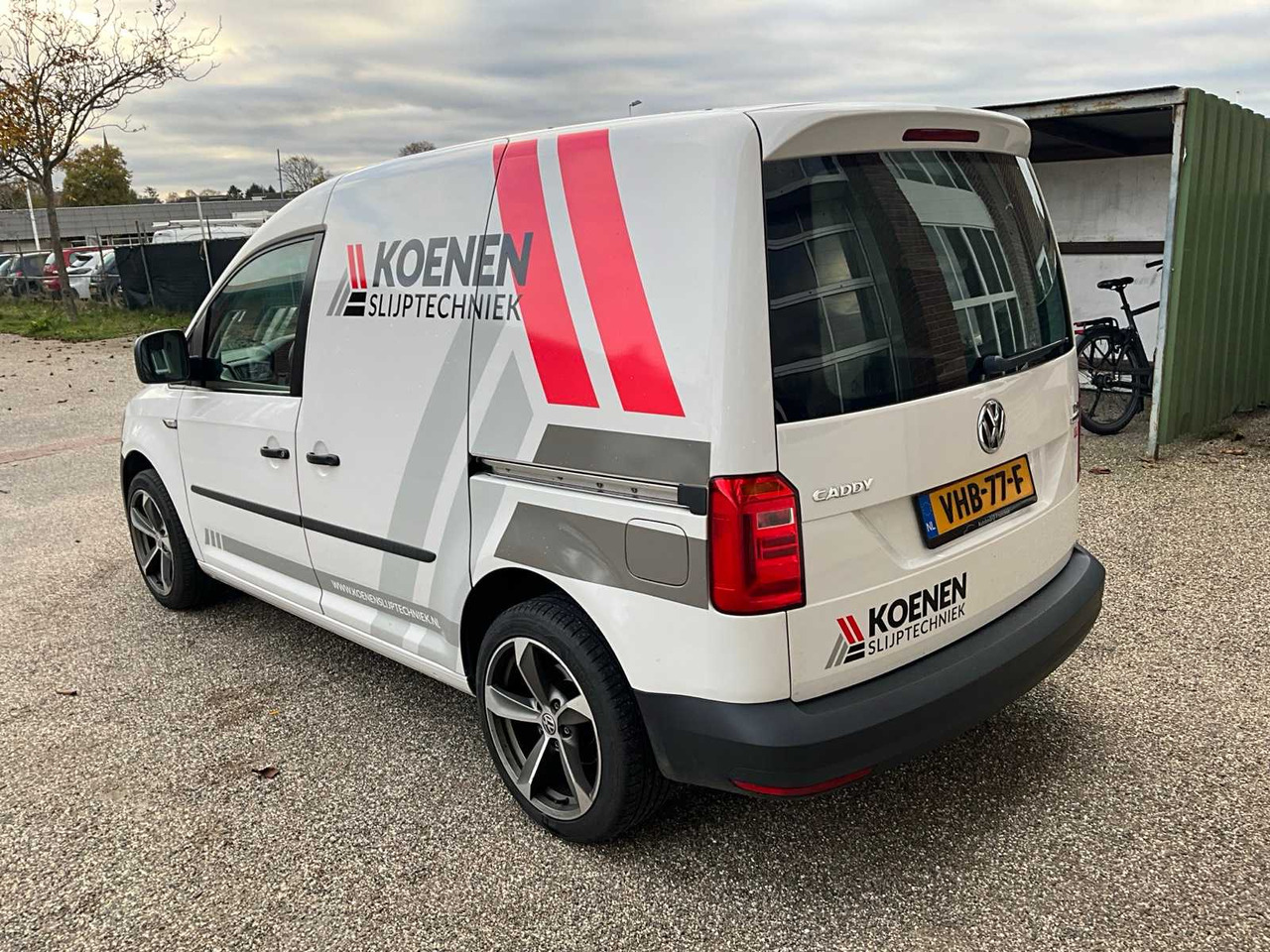 2016 VOLKSWAGEN CADDY 1.2TSI COMMERCIAL VEHICLE - Van pengiriman: gambar 2 2016 VOLKSWAGEN CADDY 1.2TSI COMMERCIAL VEHICLE - Van pengiriman: gambar 2