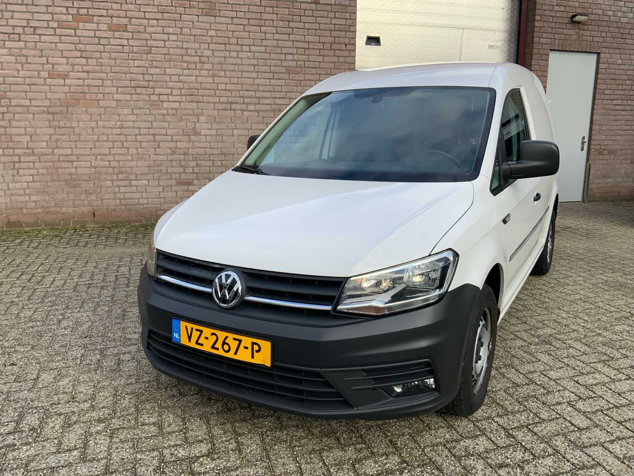 2016 VOLKSWAGEN CADDY COMMERCIAL VEHICLE - Van pengiriman: gambar 2 2016 VOLKSWAGEN CADDY COMMERCIAL VEHICLE - Van pengiriman: gambar 2