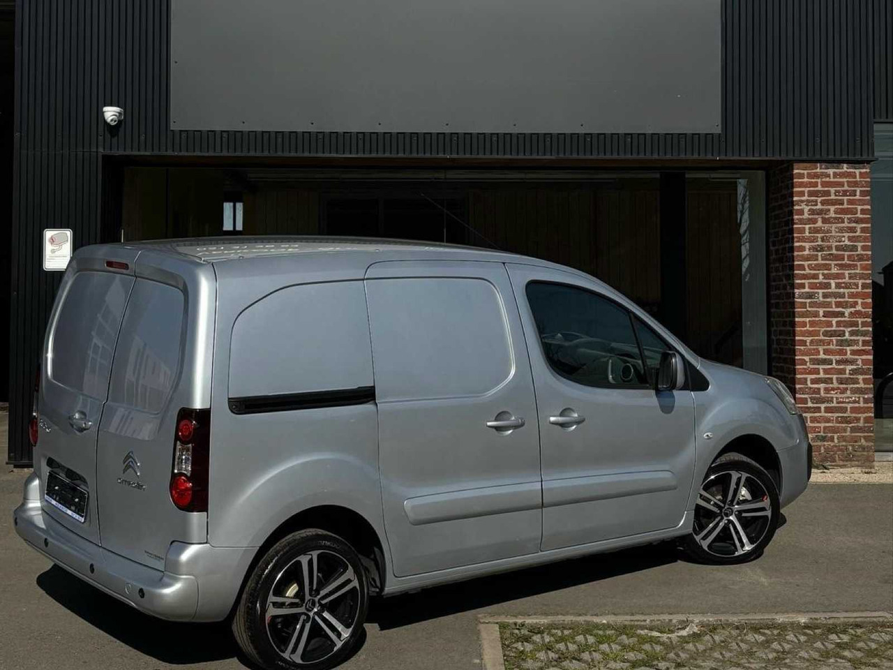CITROËN BERLINGO COMMERCIAL VEHICLE - Van pengiriman: gambar 2 CITROËN BERLINGO COMMERCIAL VEHICLE - Van pengiriman: gambar 2