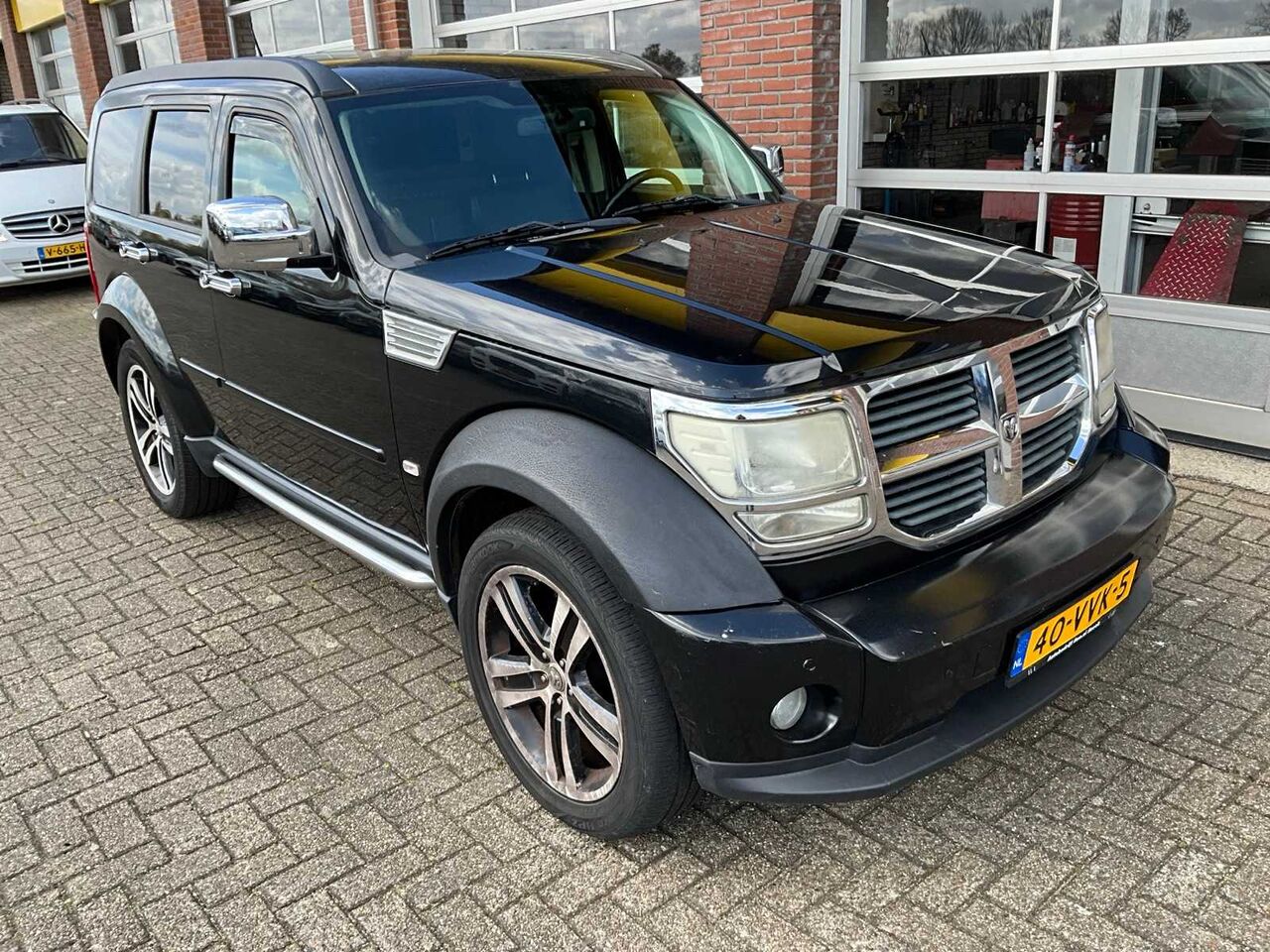 DODGE - NITRO - 2.8 CRD SXT - COMMERCIAL VEHICLE - 2008 - Van pengiriman: gambar 4 DODGE - NITRO - 2.8 CRD SXT - COMMERCIAL VEHICLE - 2008 - Van pengiriman: gambar 4