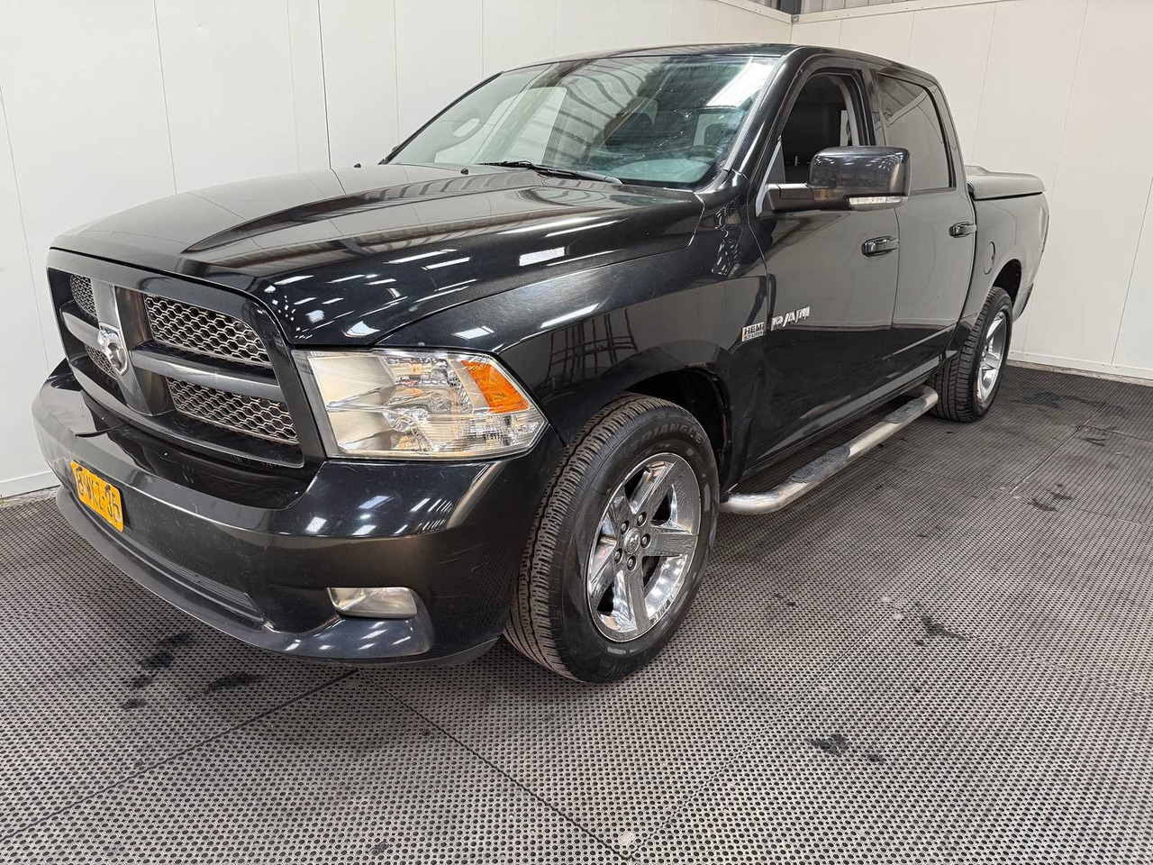 DODGE - RAM 1500 - 5.7 V8 QC 6'4 - DOUBLE CAB - LPG - COMMERCIAL VEHICLE - 2011 - Van pengiriman: gambar 3 DODGE - RAM 1500 - 5.7 V8 QC 6'4 - DOUBLE CAB - LPG - COMMERCIAL VEHICLE - 2011 - Van pengiriman: gambar 3