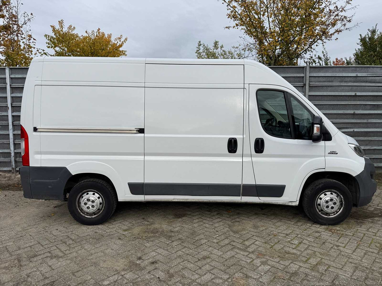 FIAT - DUCATO - 35H 2.3 MJ L2H2, 2016, VX-288-X - Van pengiriman: gambar 4 FIAT - DUCATO - 35H 2.3 MJ L2H2, 2016, VX-288-X - Van pengiriman: gambar 4