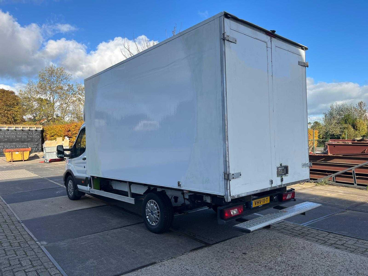 FORD TRANSIT 350 2.0 TDCI L4H1 TREND VAN | VHV-11-T - Van pengiriman: gambar 4 FORD TRANSIT 350 2.0 TDCI L4H1 TREND VAN | VHV-11-T - Van pengiriman: gambar 4