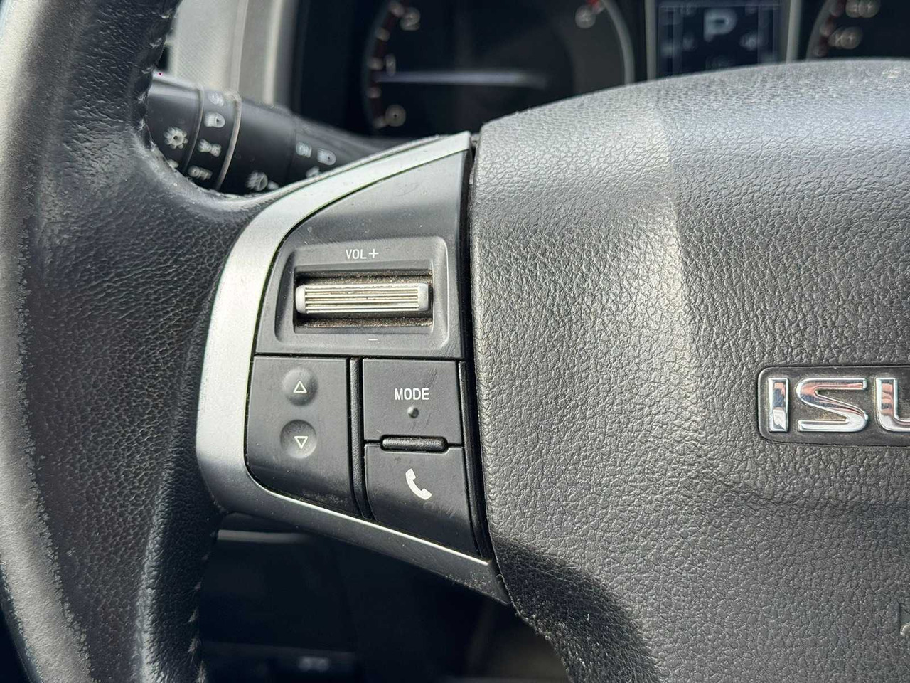 Van pengiriman ISUZU D-MAX 2.5 DOUBLE CAB LSX 5-PERSON - 2016 | VX-388-L: gambar 11