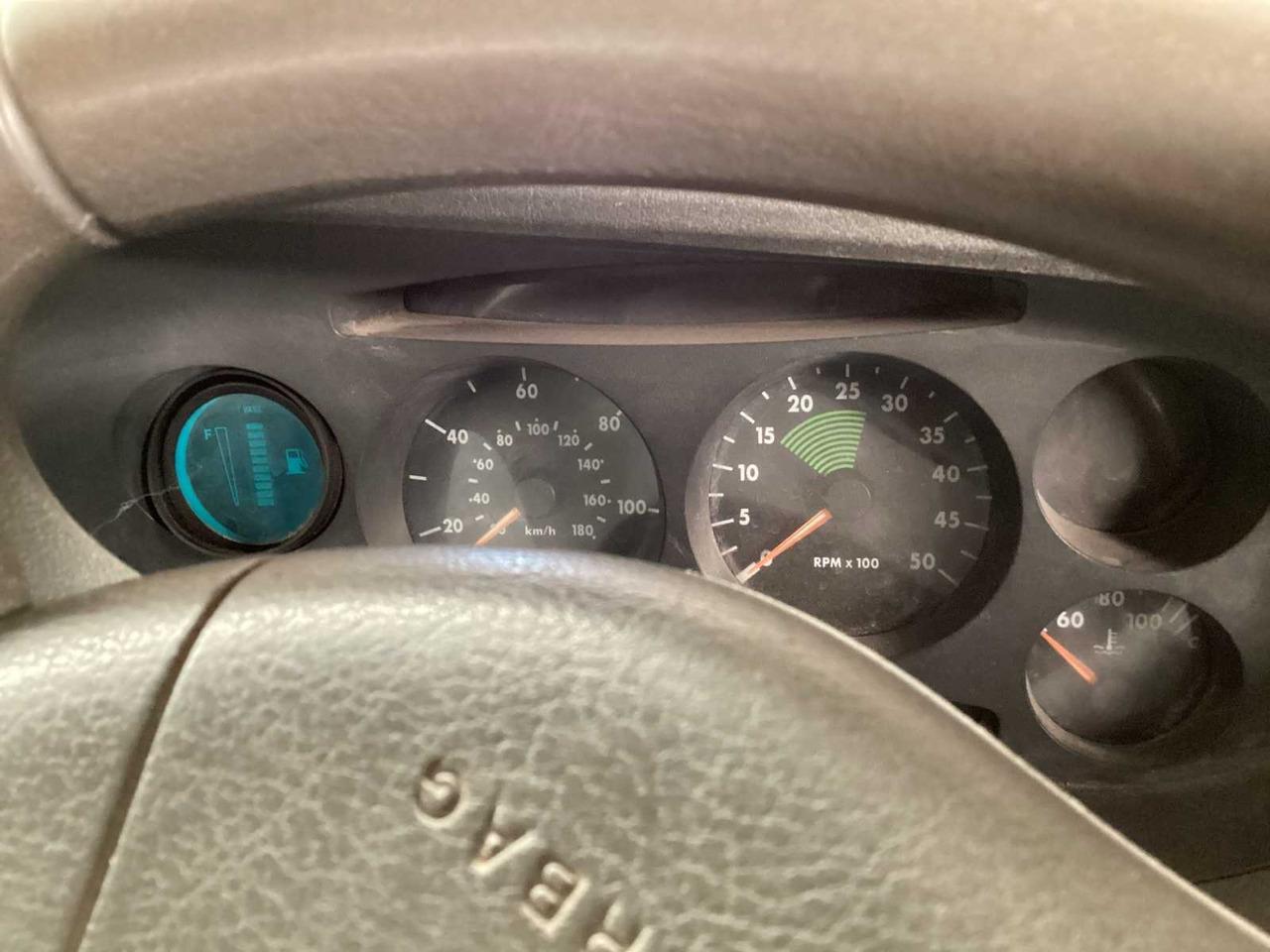 Van pengiriman IVECO DAILY COMMERCIAL VEHICLE: gambar 7