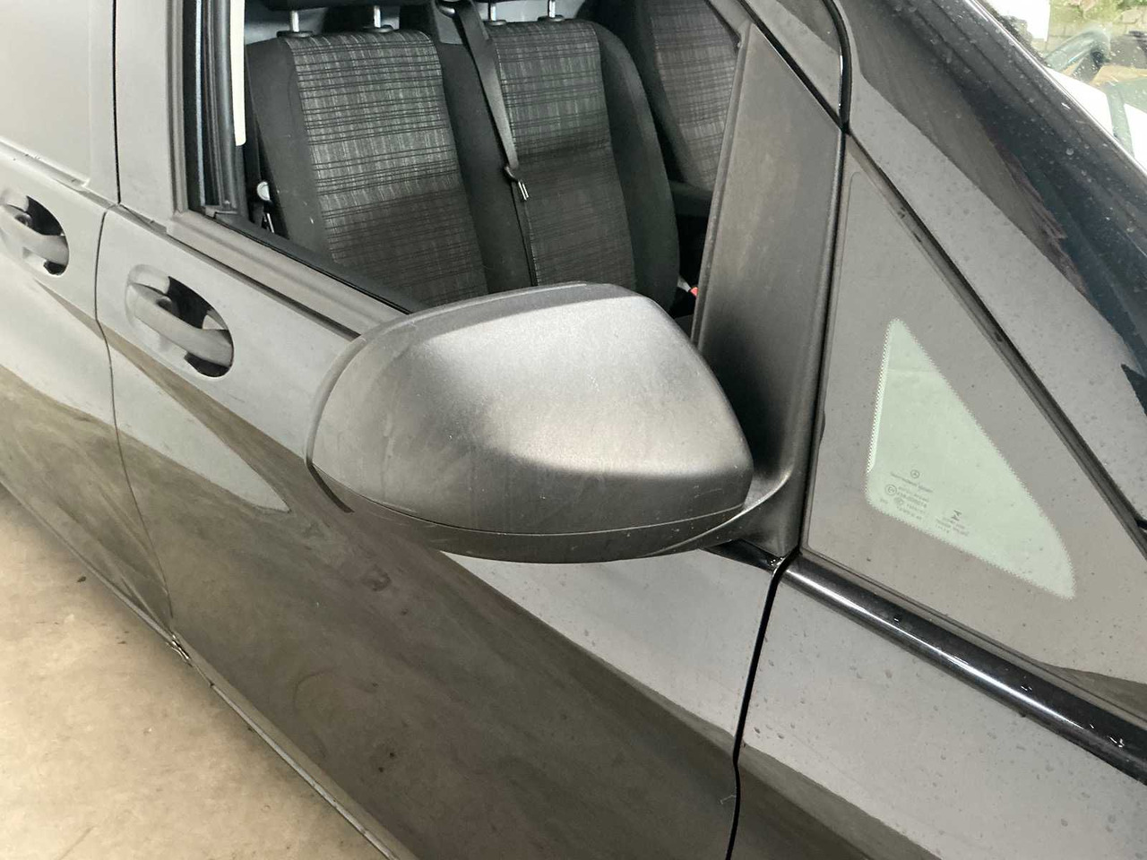 Van pengiriman MERCEDES - 114 CDI - VITO - COMMERCIAL VEHICLE: gambar 8