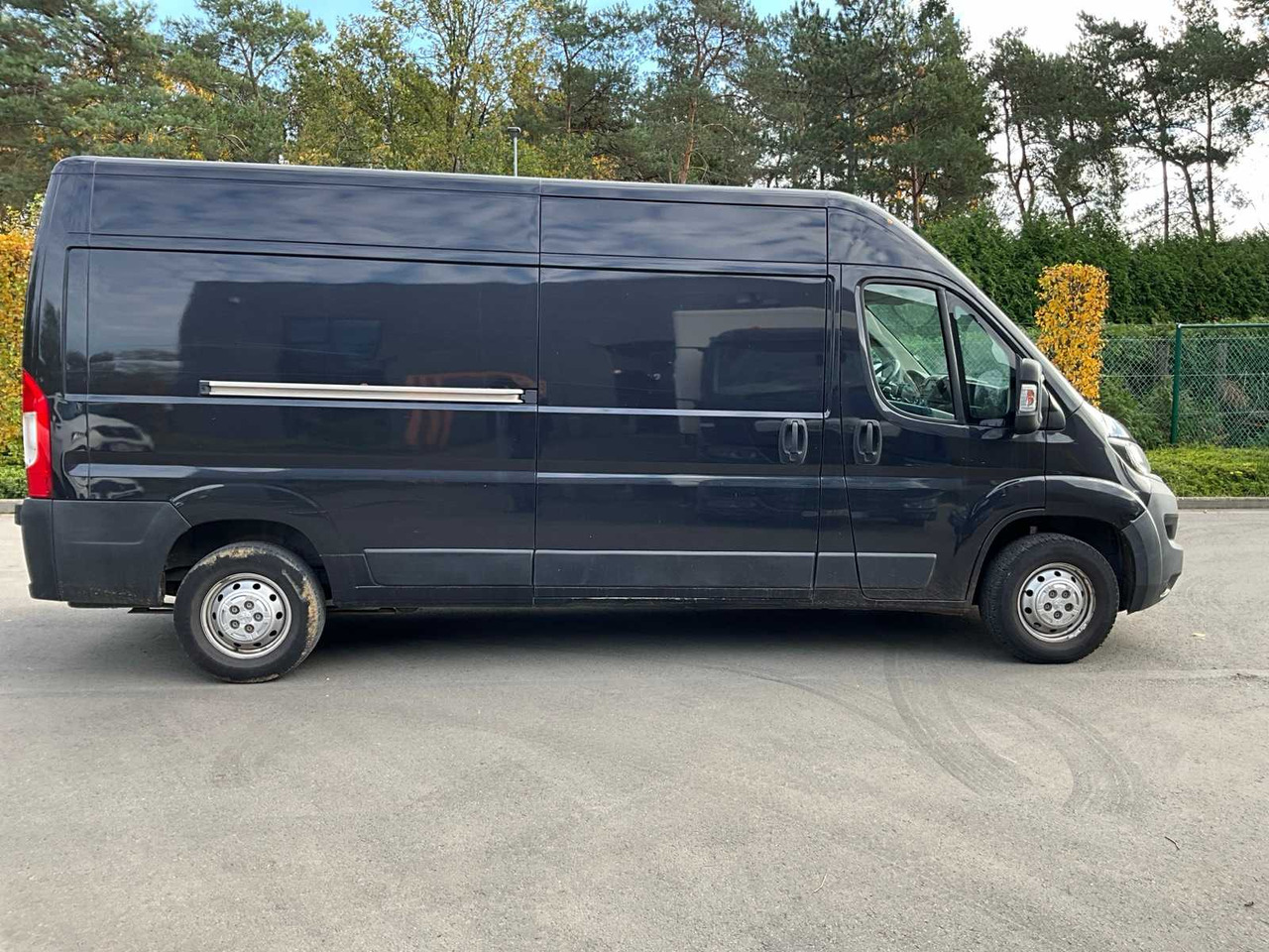 PEUGEOT BOXER COMMERCIAL VEHICLE - Van pengiriman: gambar 4 PEUGEOT BOXER COMMERCIAL VEHICLE - Van pengiriman: gambar 4