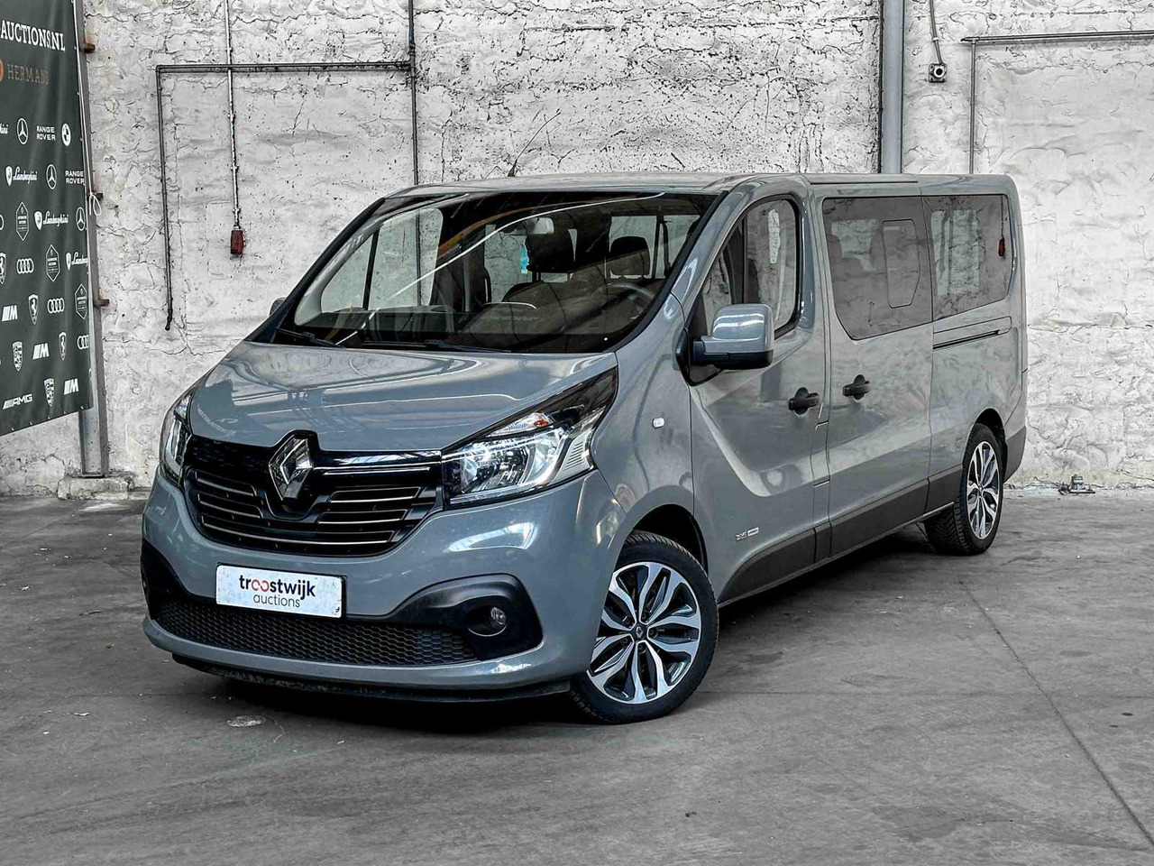 RENAULT TRAFIC 125HP 2016 COMMERCIAL VEHICLE - Van pengiriman: gambar 2 RENAULT TRAFIC 125HP 2016 COMMERCIAL VEHICLE - Van pengiriman: gambar 2