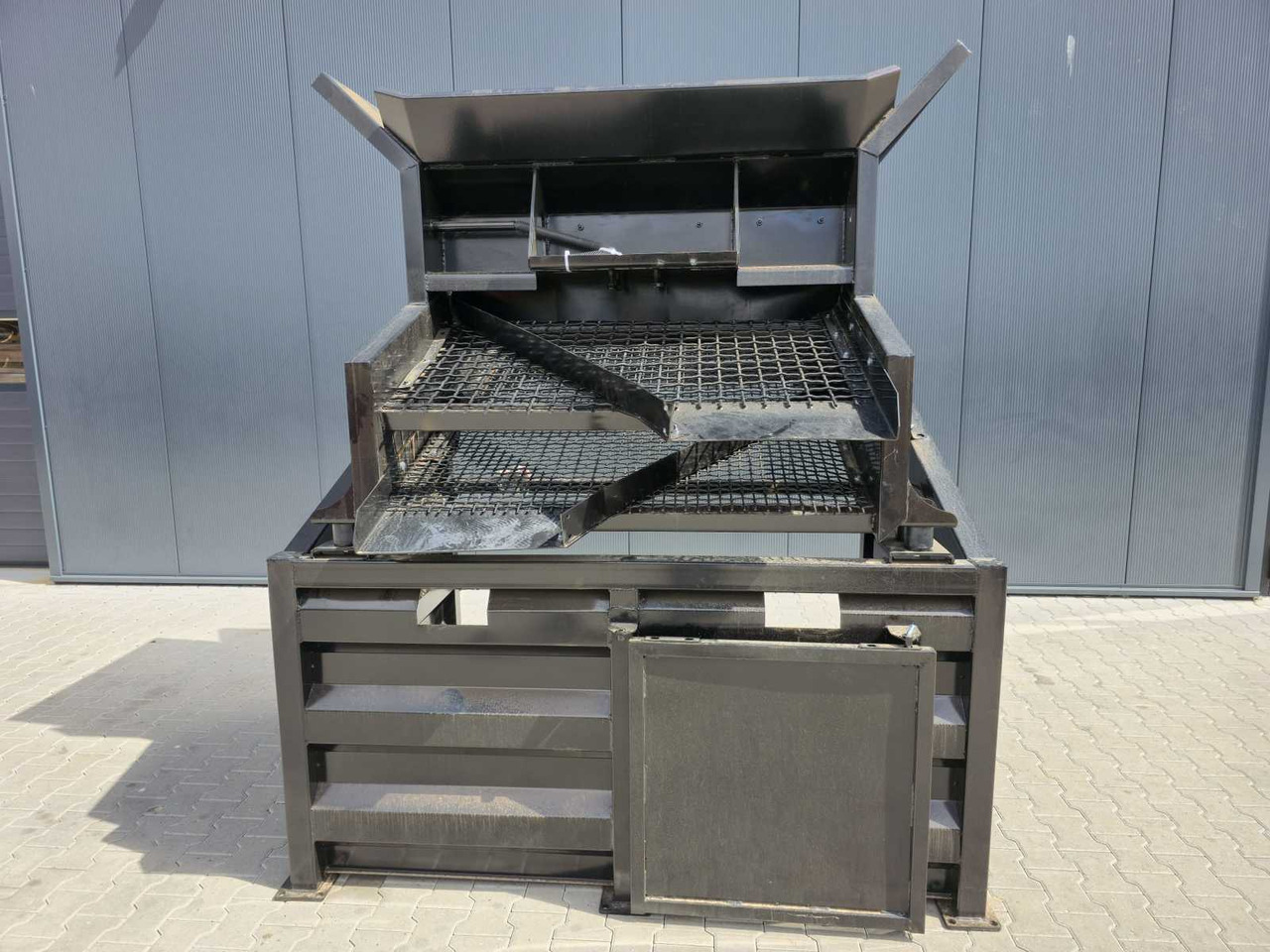 Vibratory Screener - Screener: gambar 2 Vibratory Screener - Screener: gambar 2