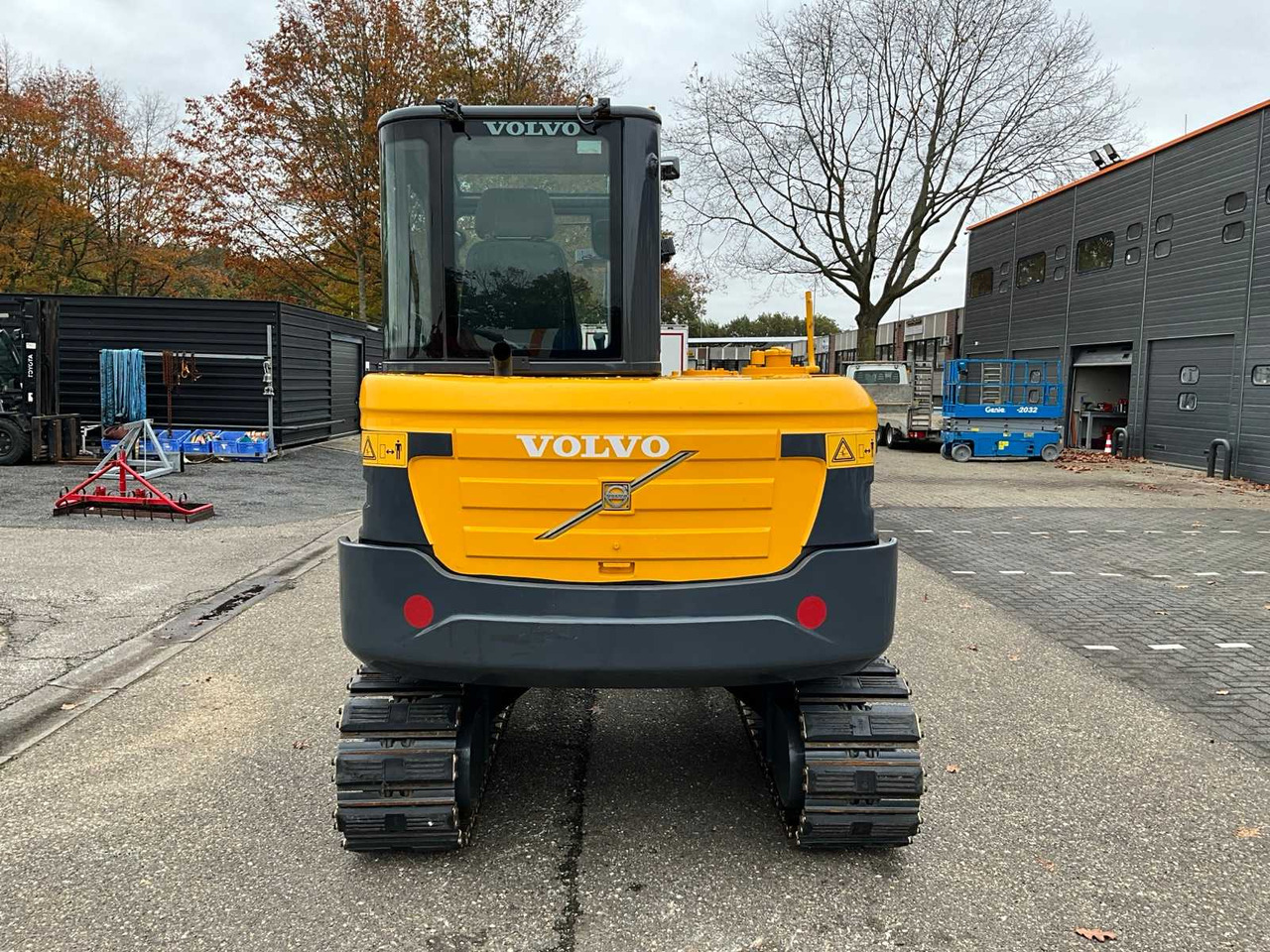 Volvo EC60C - Ekskavator perayap: gambar 4 Volvo EC60C - Ekskavator perayap: gambar 4