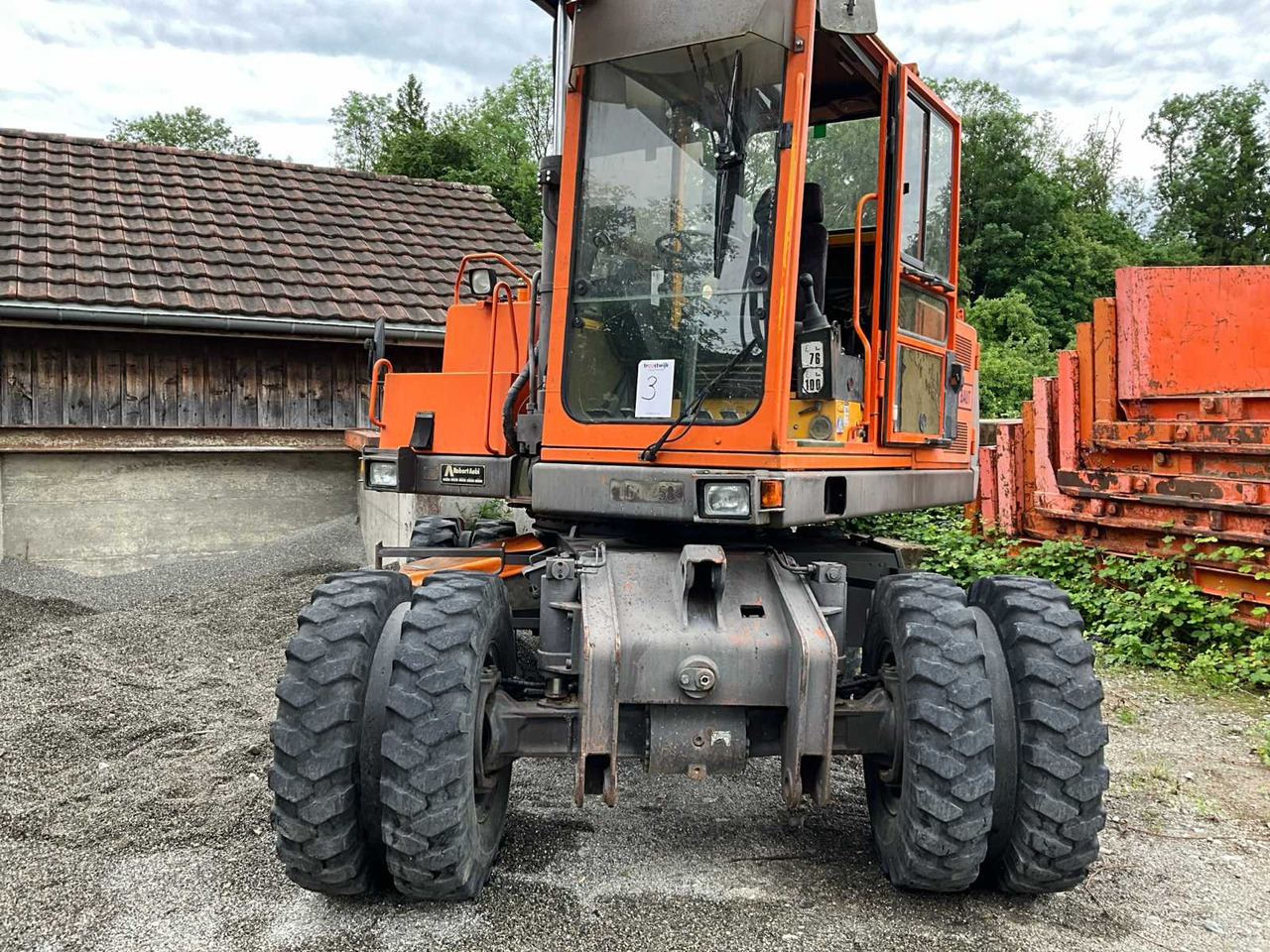 Volvo EW 150 C - Ekskavator roda: gambar 2 Volvo EW 150 C - Ekskavator roda: gambar 2
