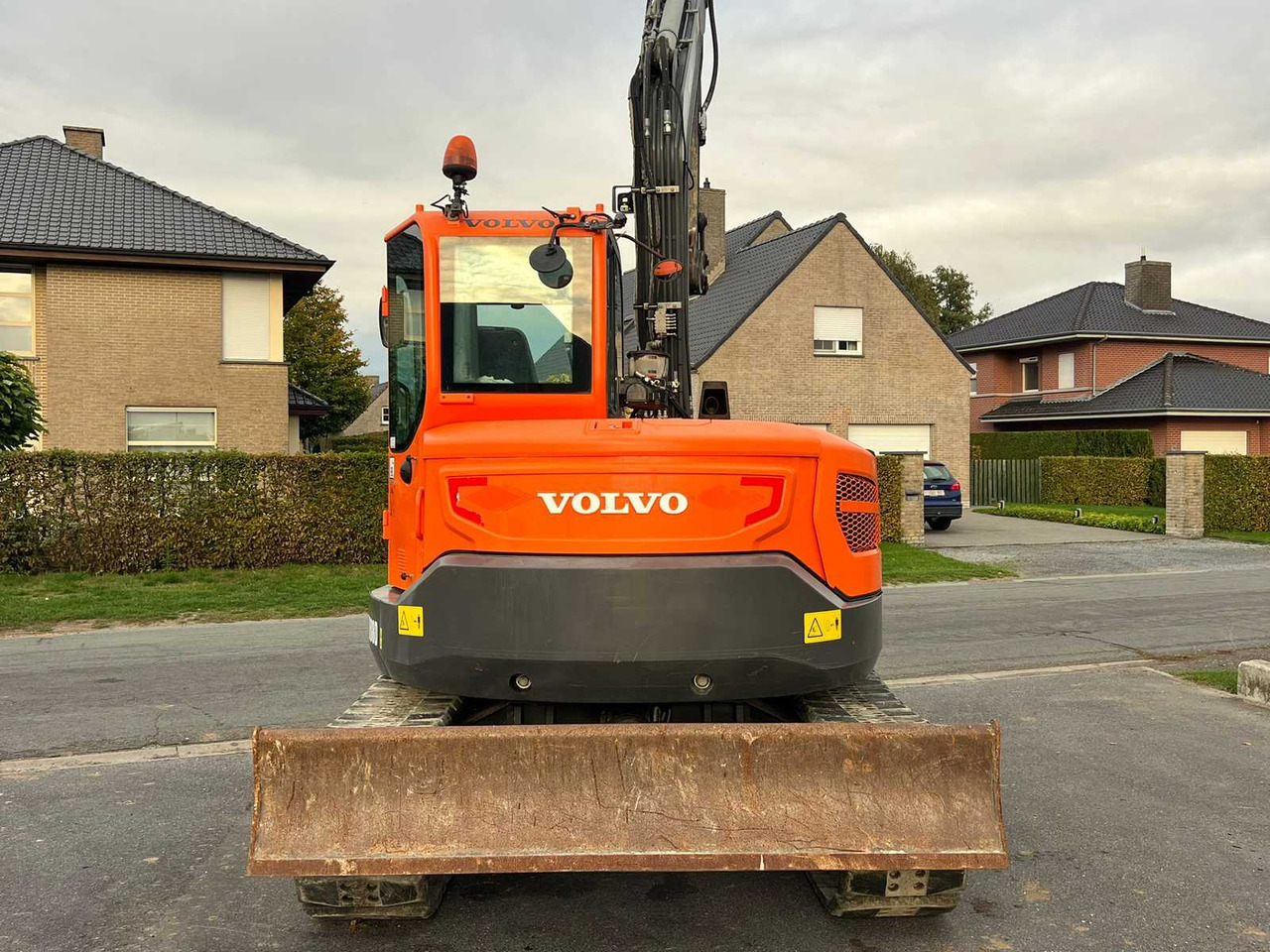 Volvo Excavator ECR88D - Ekskavator perayap: gambar 3 Volvo Excavator ECR88D - Ekskavator perayap: gambar 3