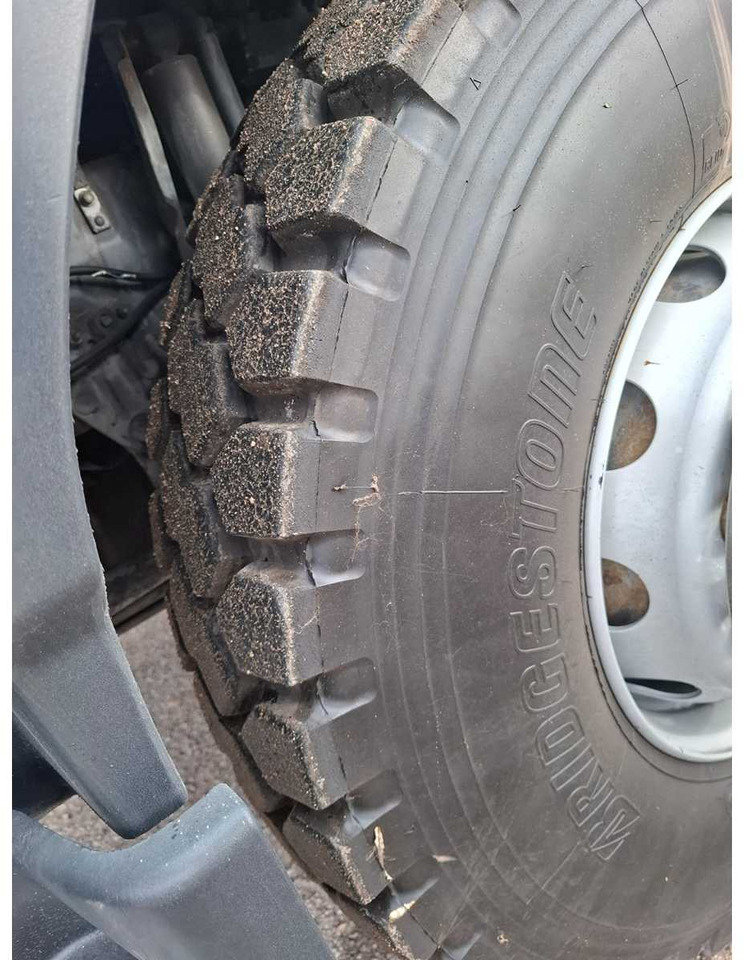 Tempat sampah Volvo FM460: gambar 15 Tempat sampah Volvo FM460: gambar 15